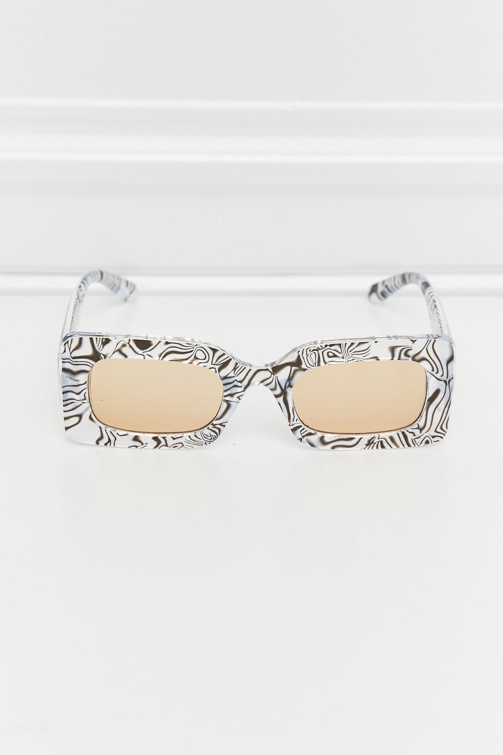 Tortoiseshell Rectangle Polycarbonate Sunglasses - Loving It Shop