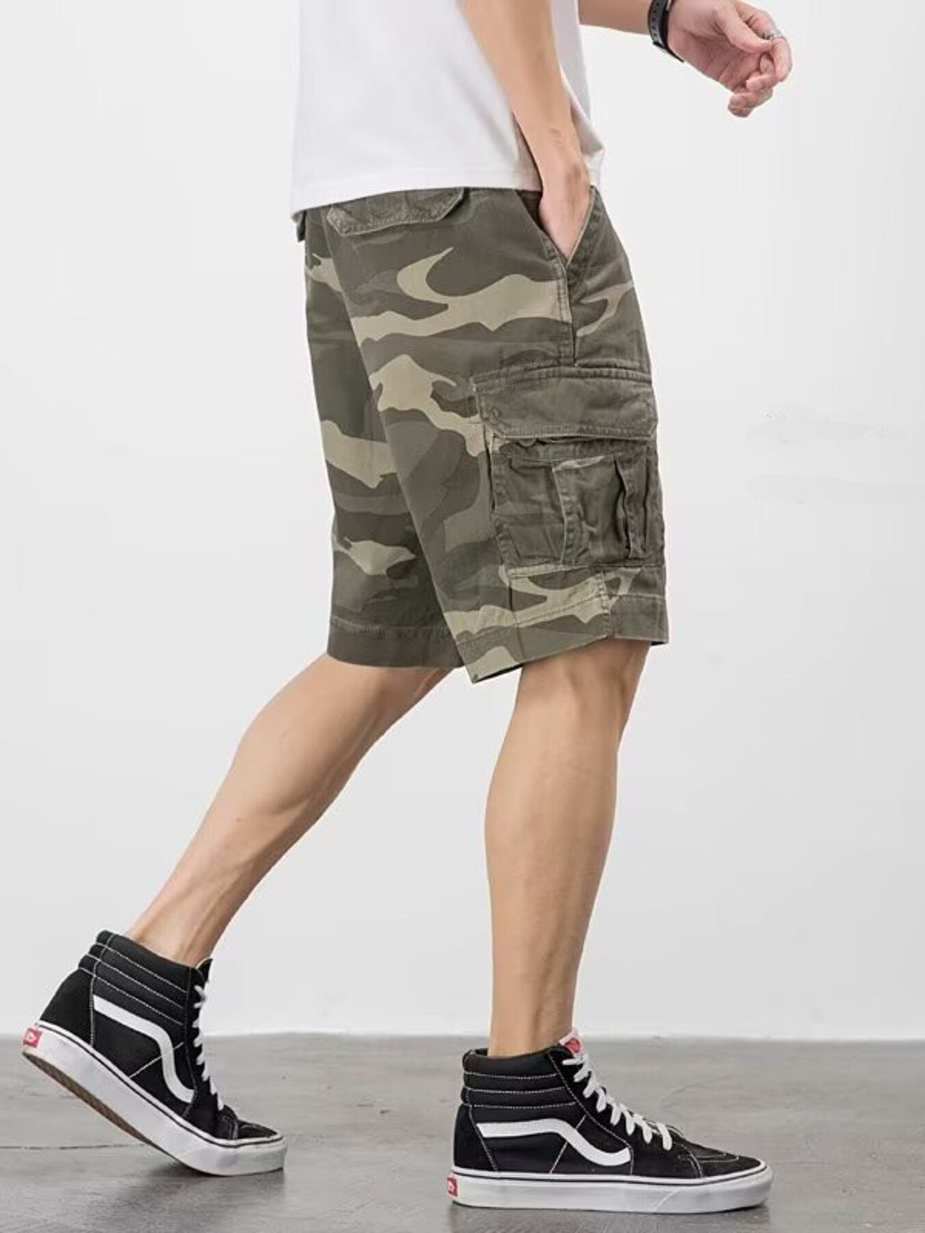 Men's Plus Size Camouflage Cargo Shorts