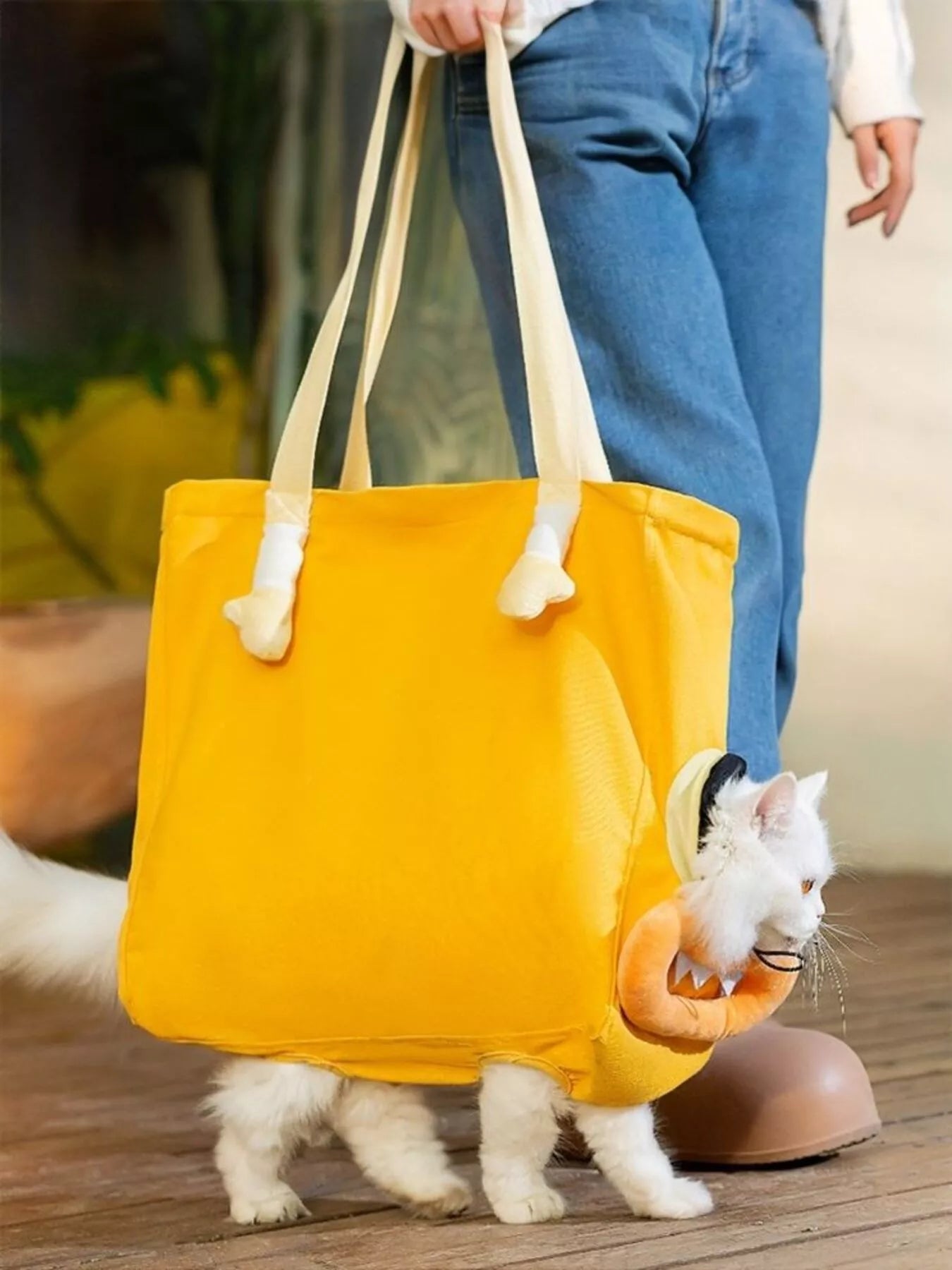 Portable Breathable Pet Bag - Loving It Shop
