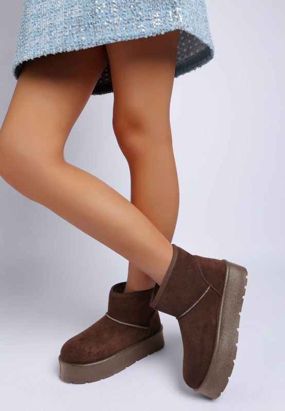 Derta Soft Microfiber Snow Boots