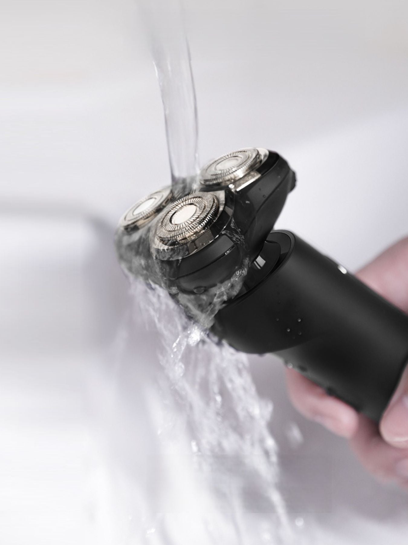 Rechargeable Rotary Shaver - Loving It Shop