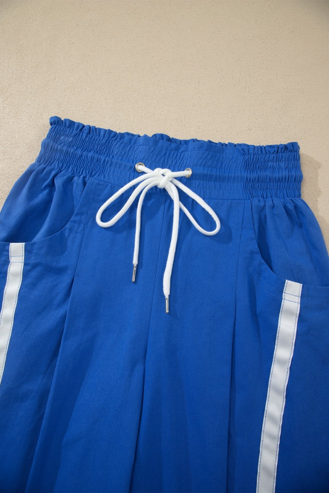 Dark Blue Contrast Striped Smocked Waist Drawstring Cropped Casual Pants - Loving It Shop