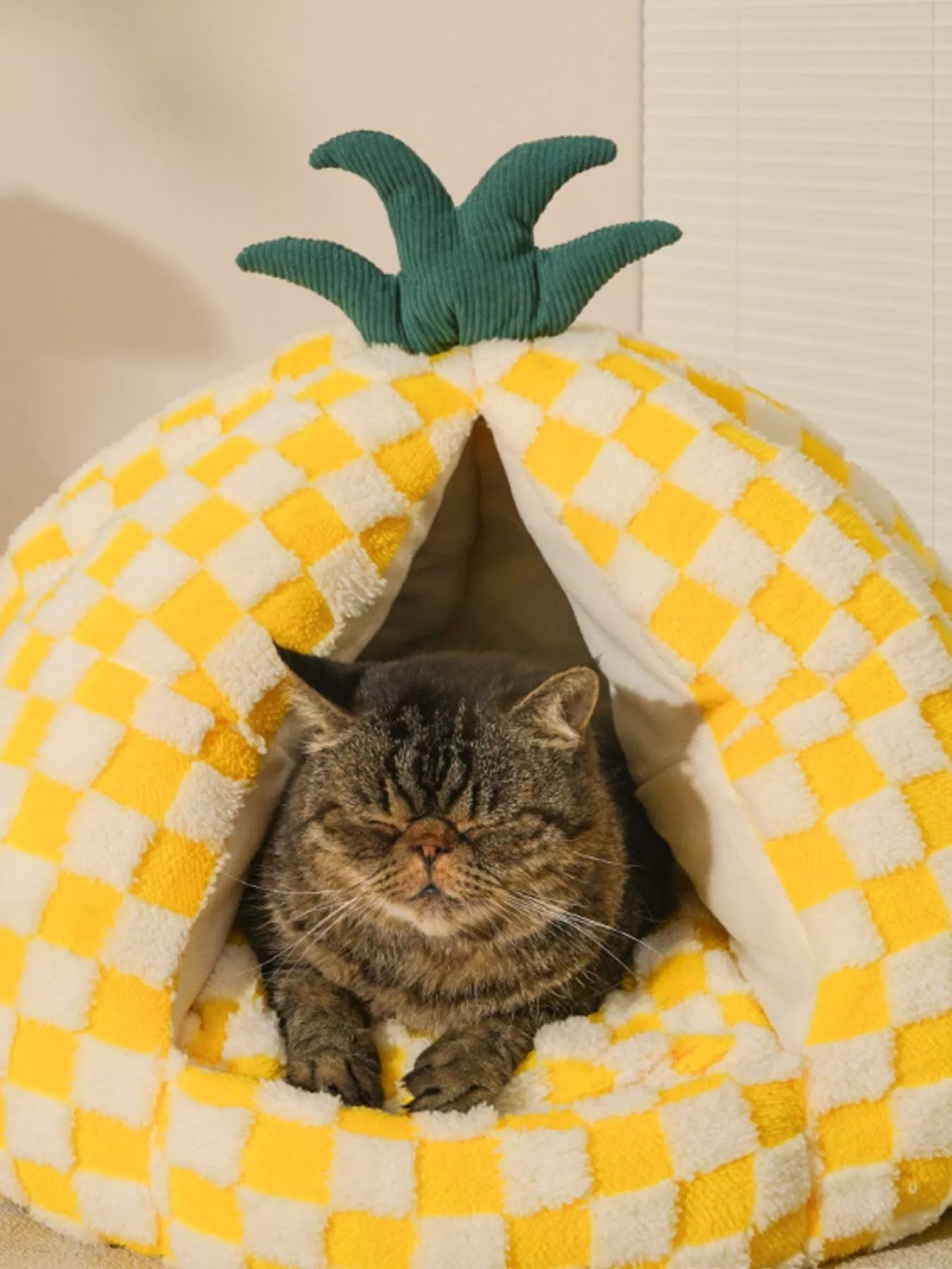 Pineapple Shaped Cozy Pet Nest - Loving It Shop