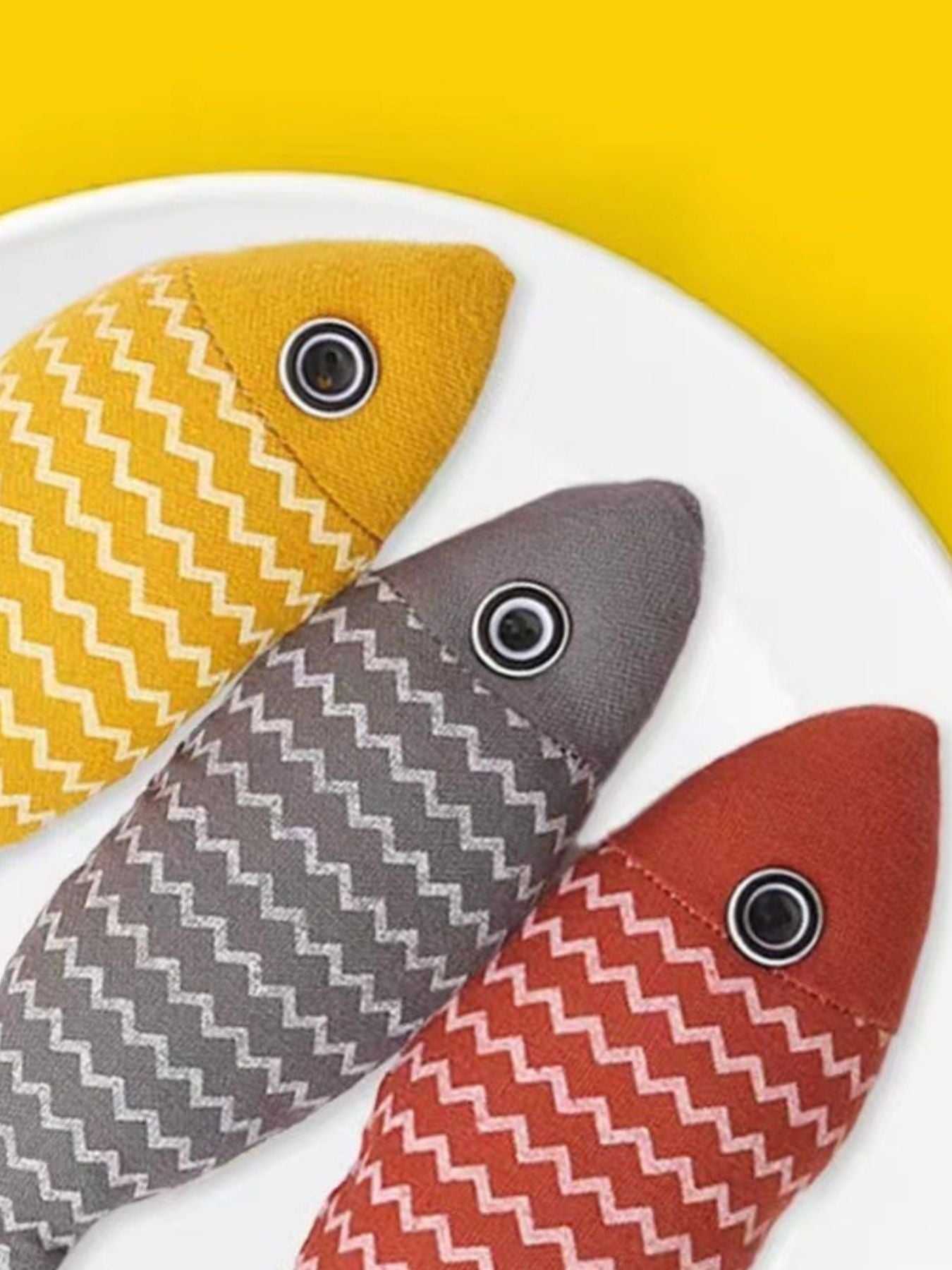 Interactive Fish Shape Pet Plush Toys - Loving It Shop