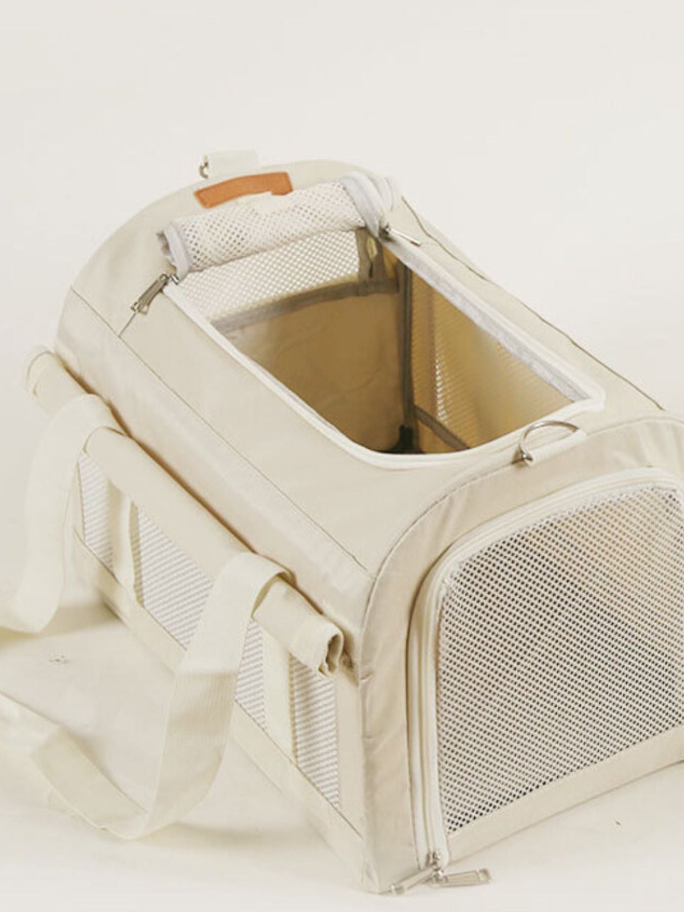 Comfortable &amp; Breathable Pet Carrier Bag - Loving It Shop