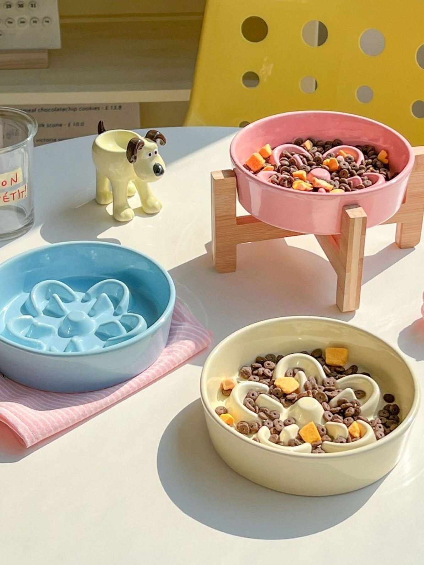 Flower - Shaped Slow Feeder Pet Bowl - Loving It Shop