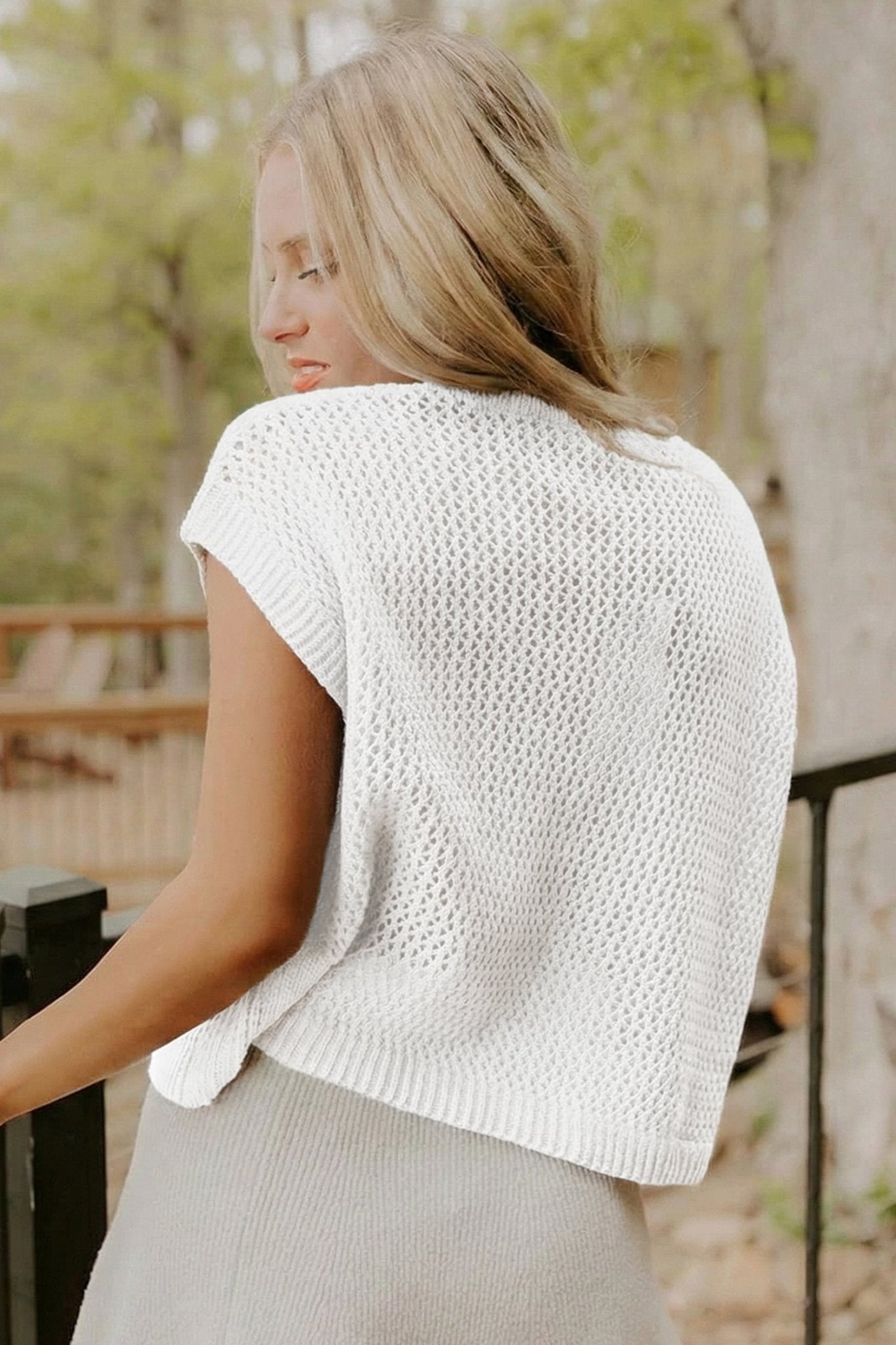 White Flag Graphic Short Sleeve Sweater Top - Loving It Shop