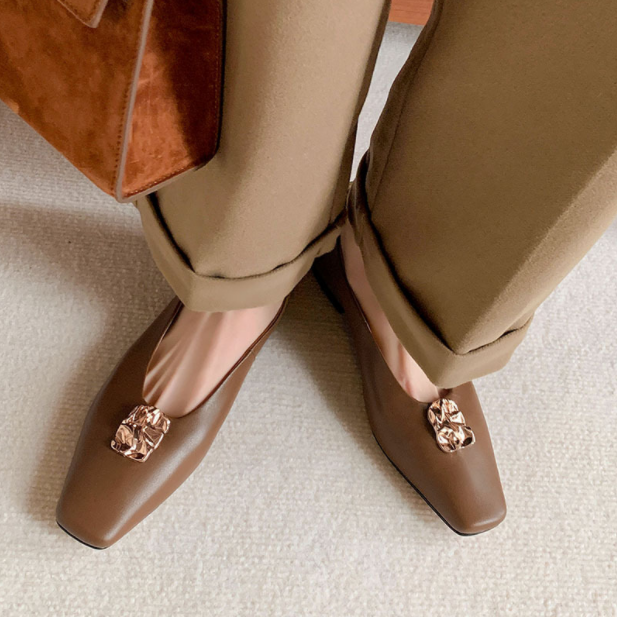 Fashionable Women&