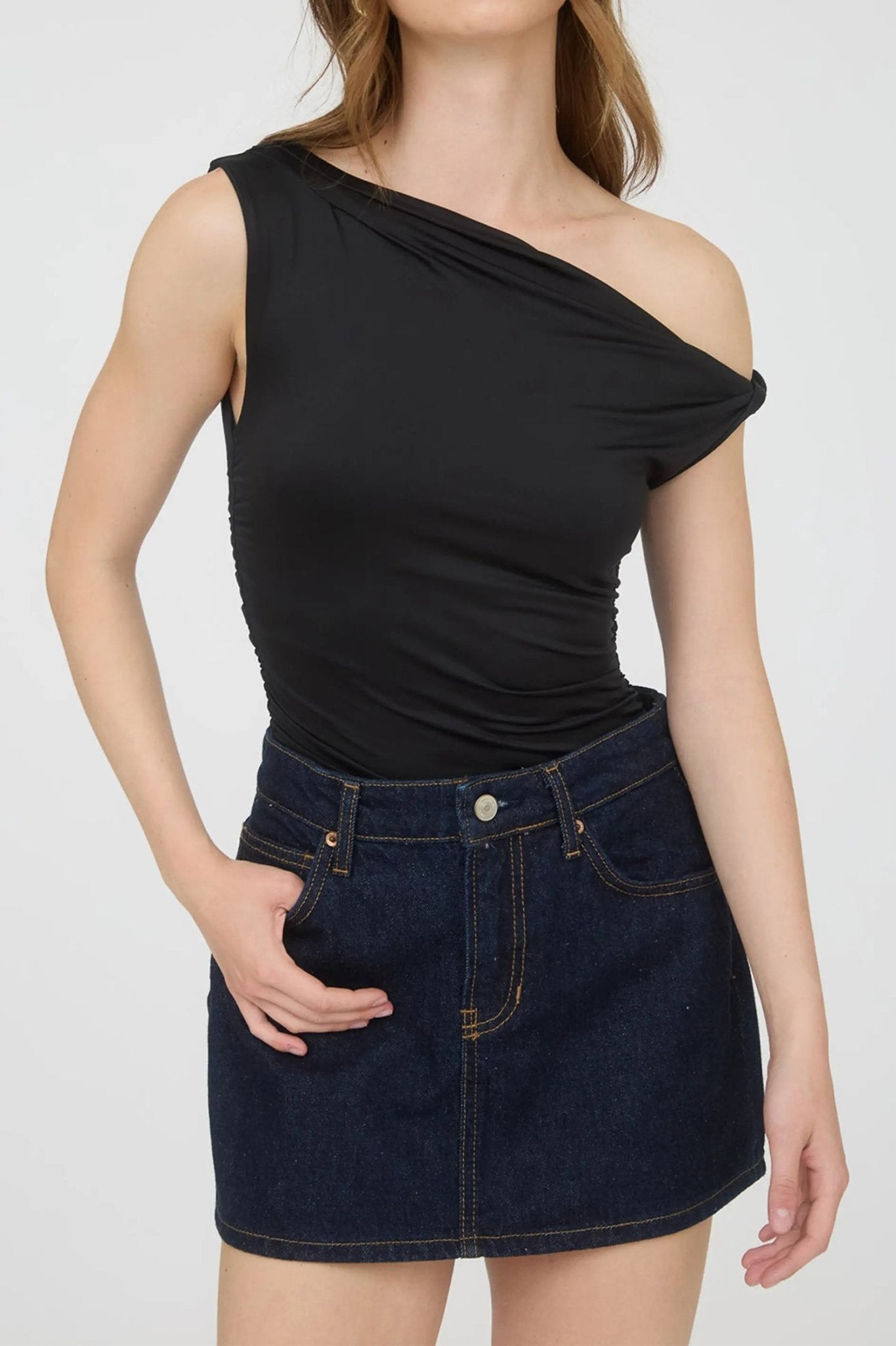 Black Solid Color Asymmetric Neck Slim Tank Top - Loving It Shop