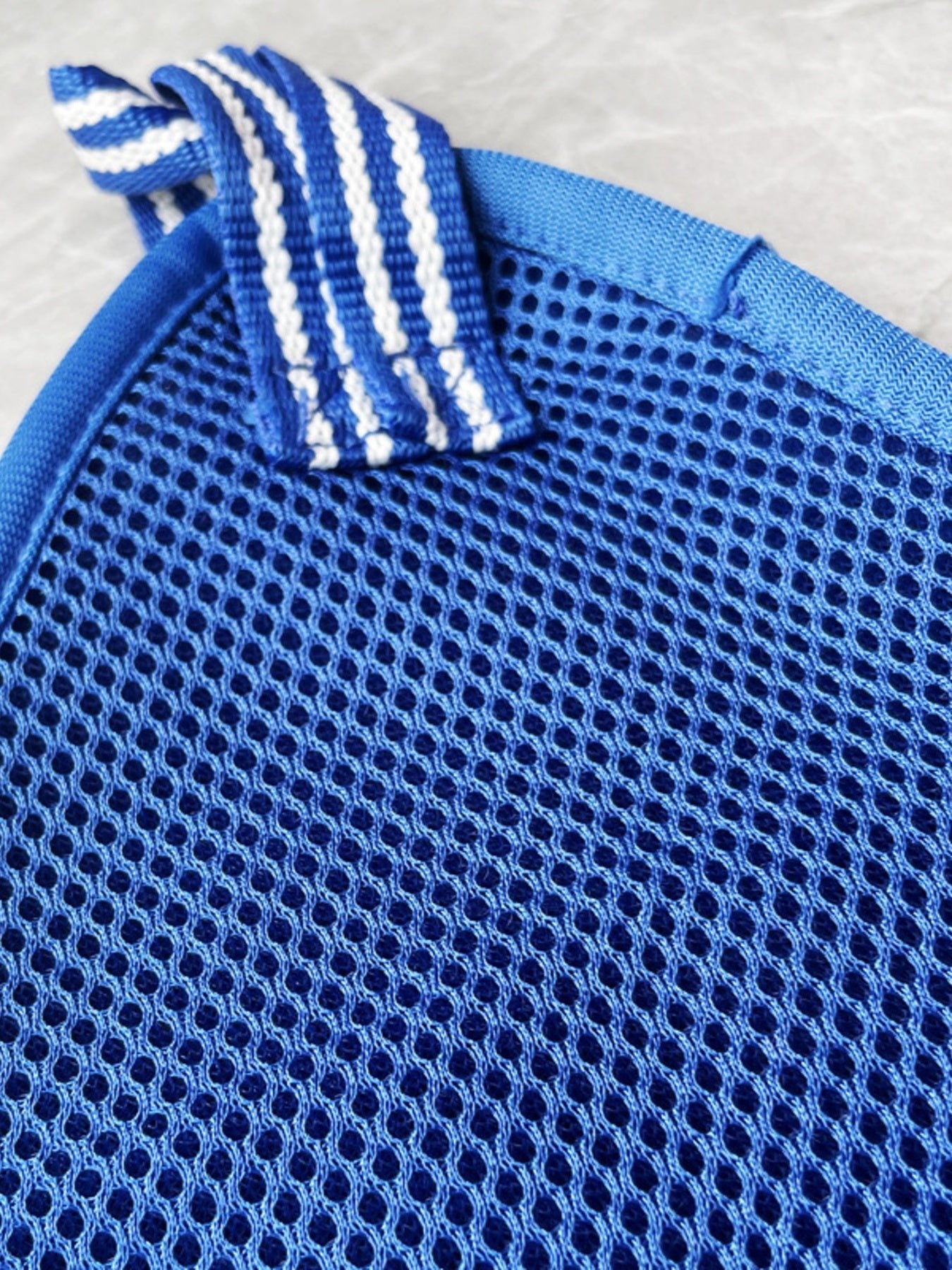 Pet Grooming Hammock for Easy Bathing & Nail Trimming - Loving It Shop