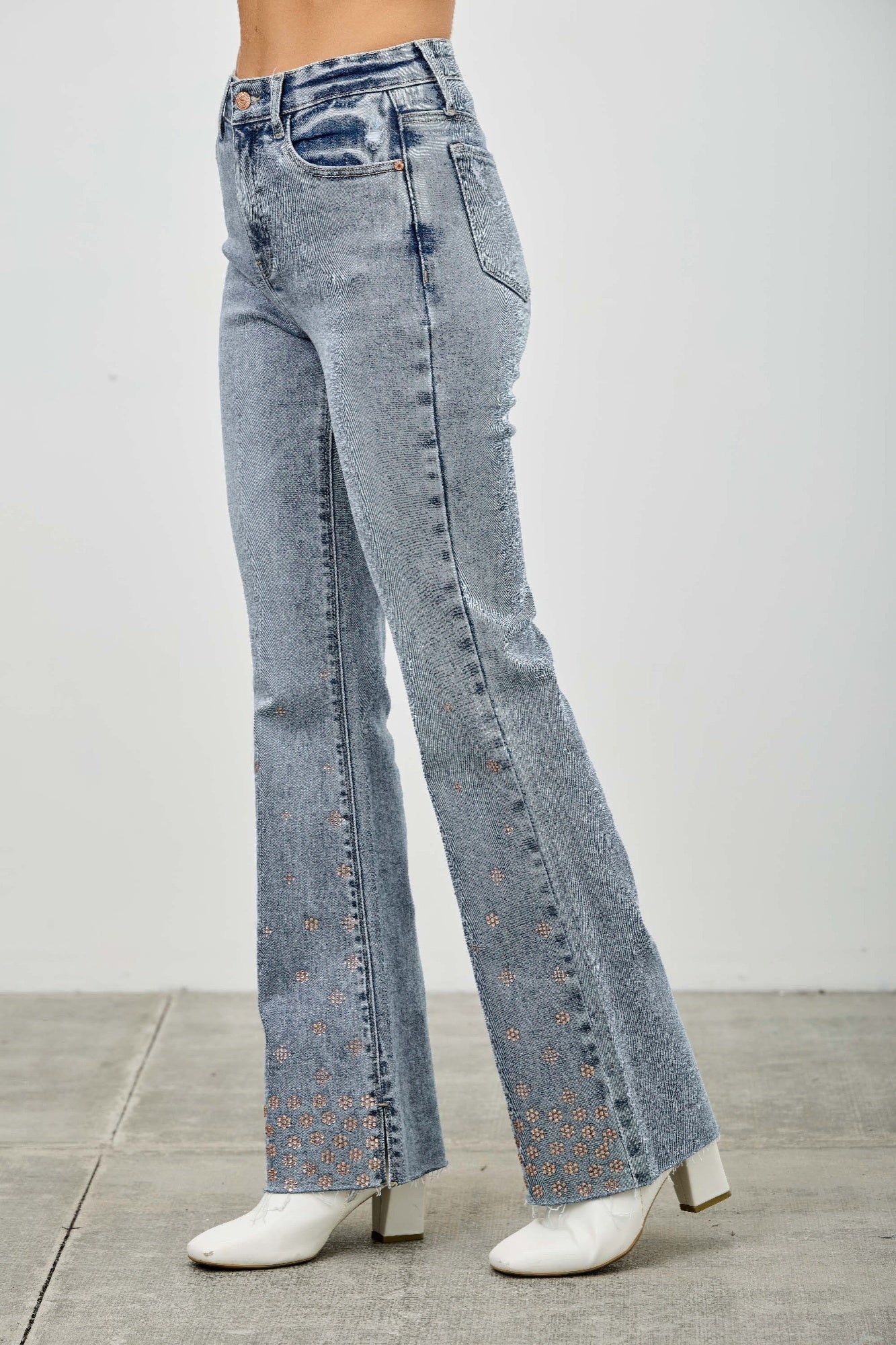 High Rise Kick Flare With Rhinestone