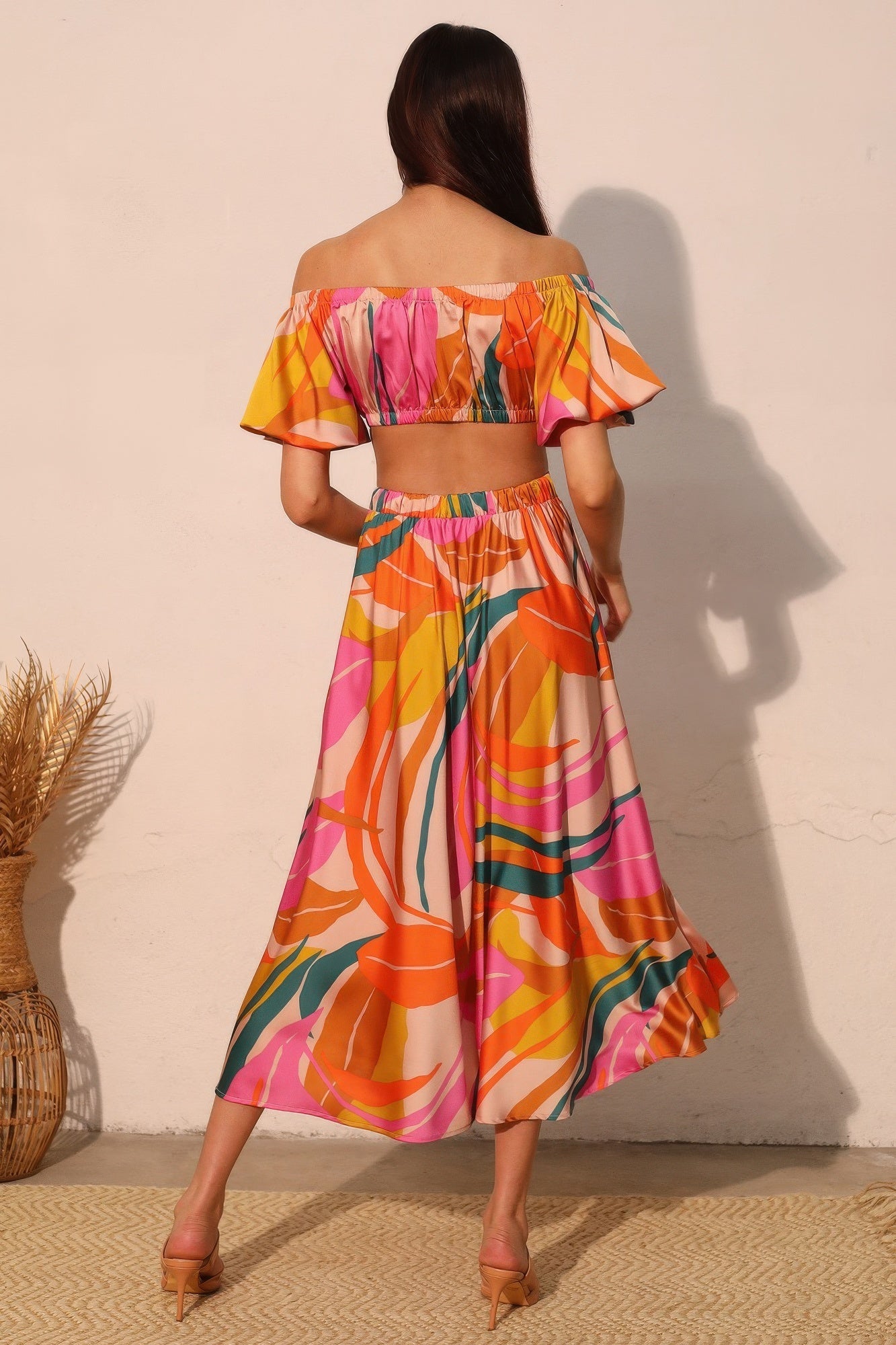 Isla Tropical Satin Bubble Sleeve Crop Top