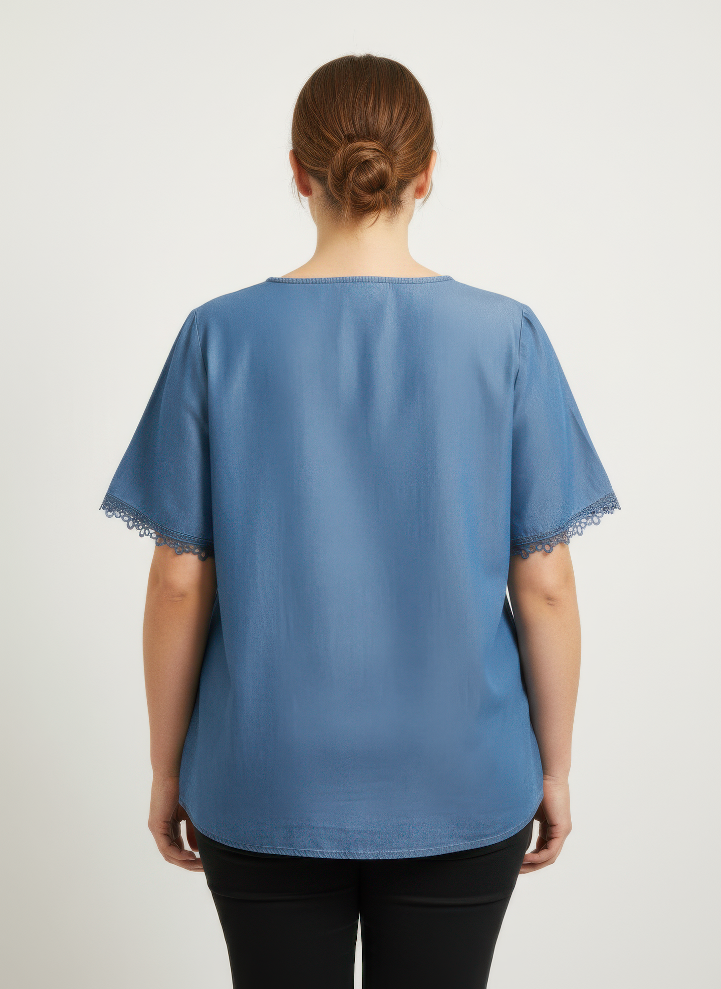 Embroidered Lace Trim Short Sleeve Knit Top