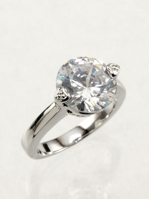 Cubic Zirconia Engagement Ring - Loving It Shop