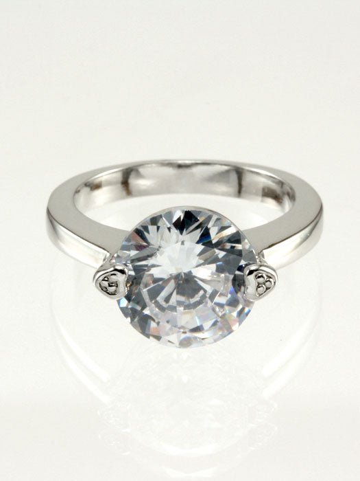 Cubic Zirconia Engagement Ring - Loving It Shop