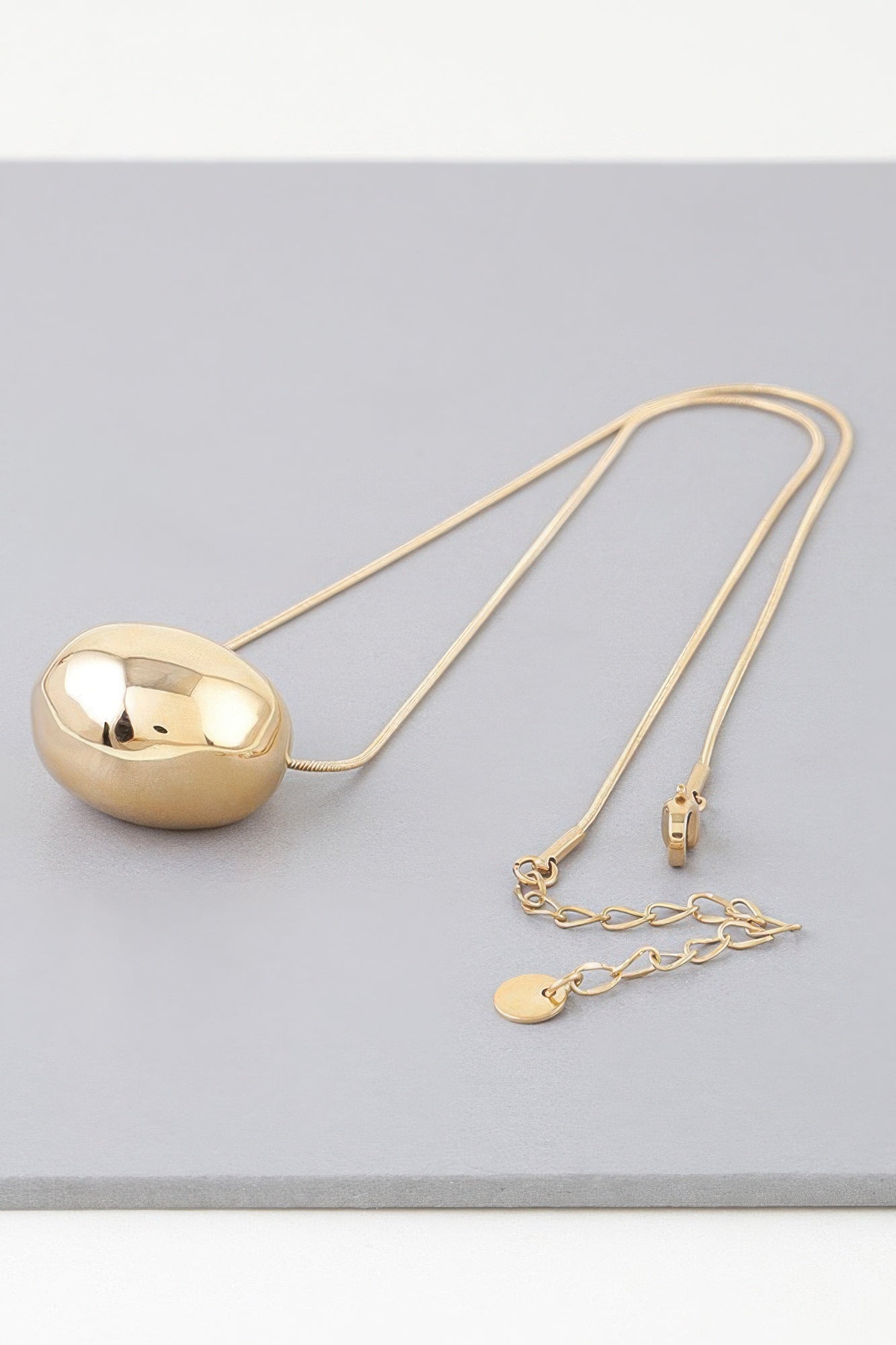 Grooved Pendant Necklace