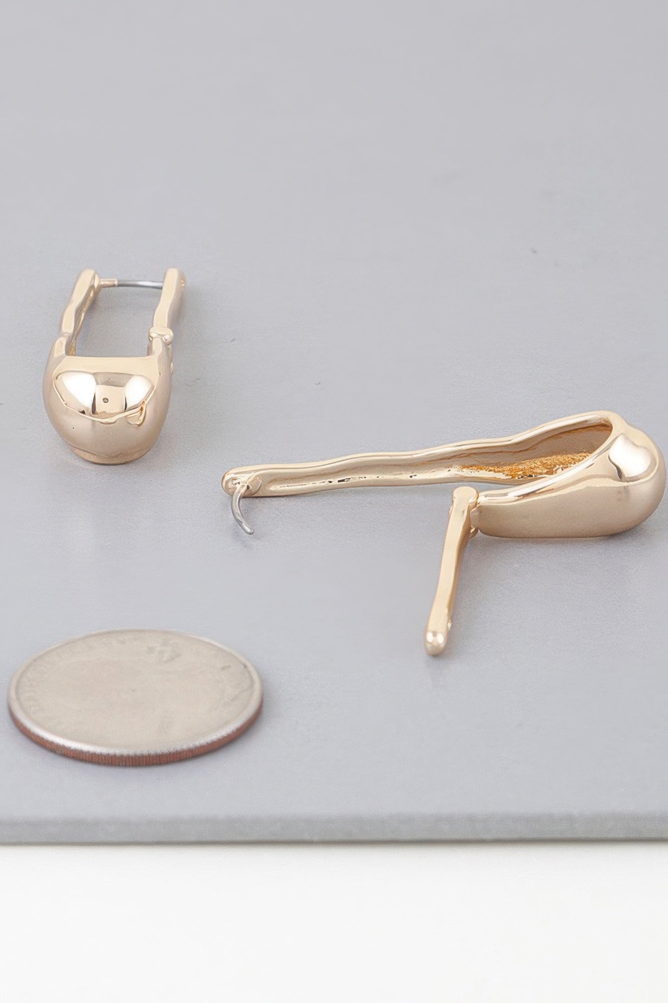 Shiny Melt Hoop Earrings