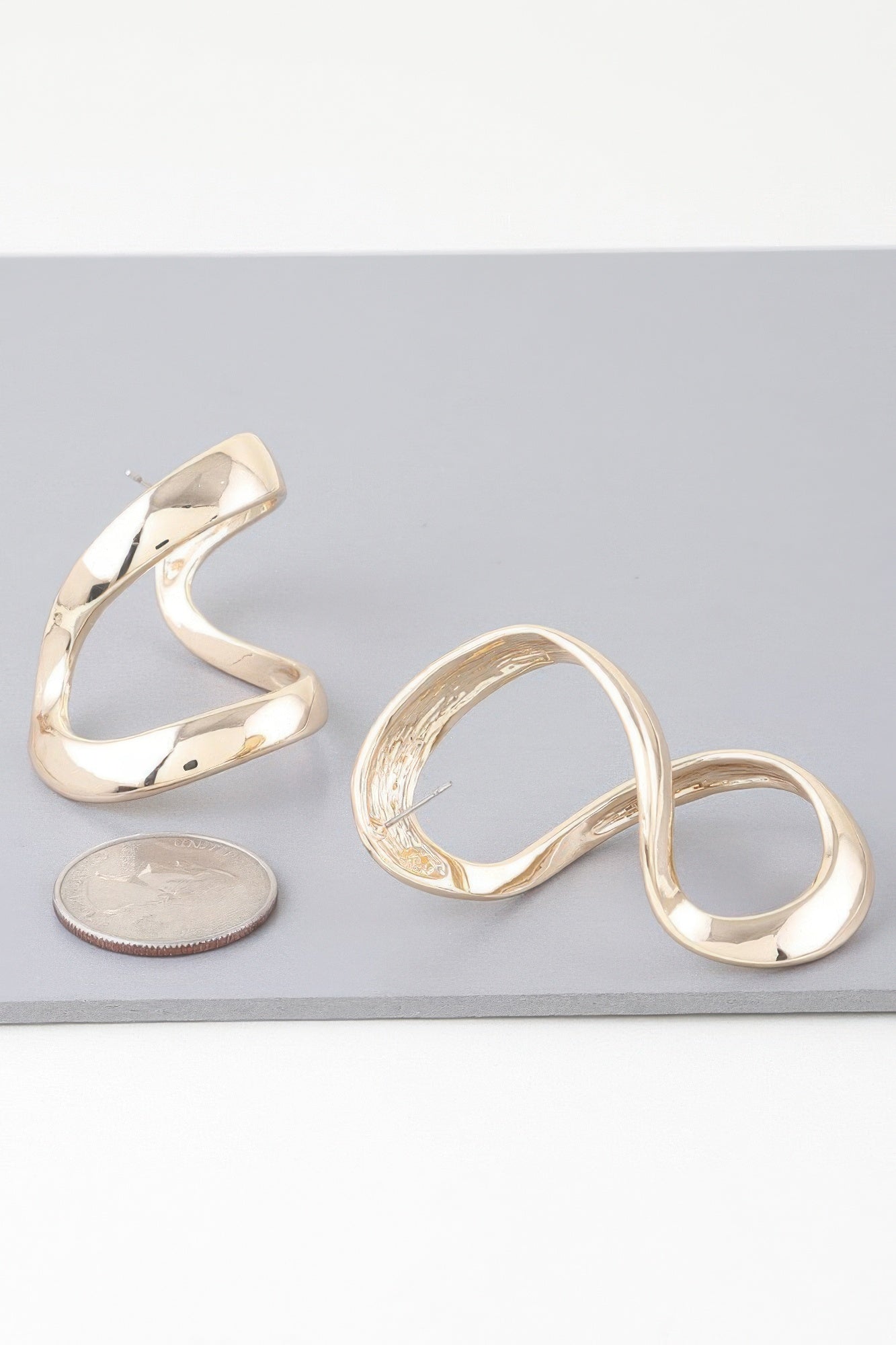 Abstract Shiny Bend Earrings