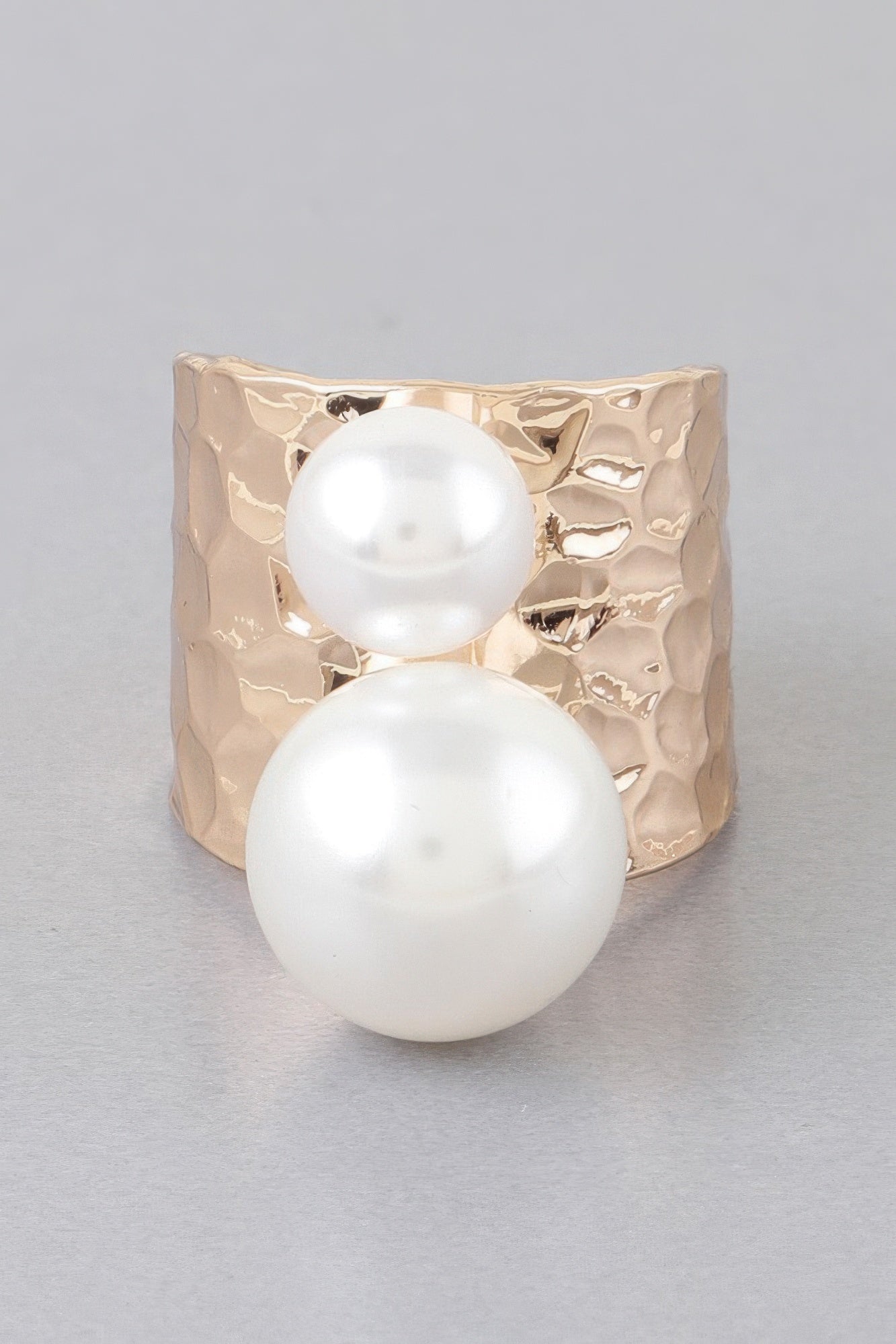 Hammered Twin Pearl Ring