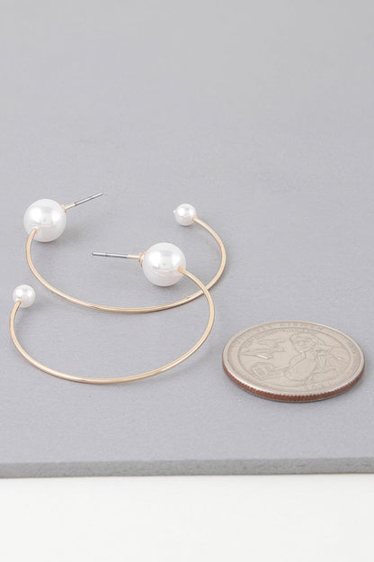 Shiny Delicate Pearl Hoop Earrings