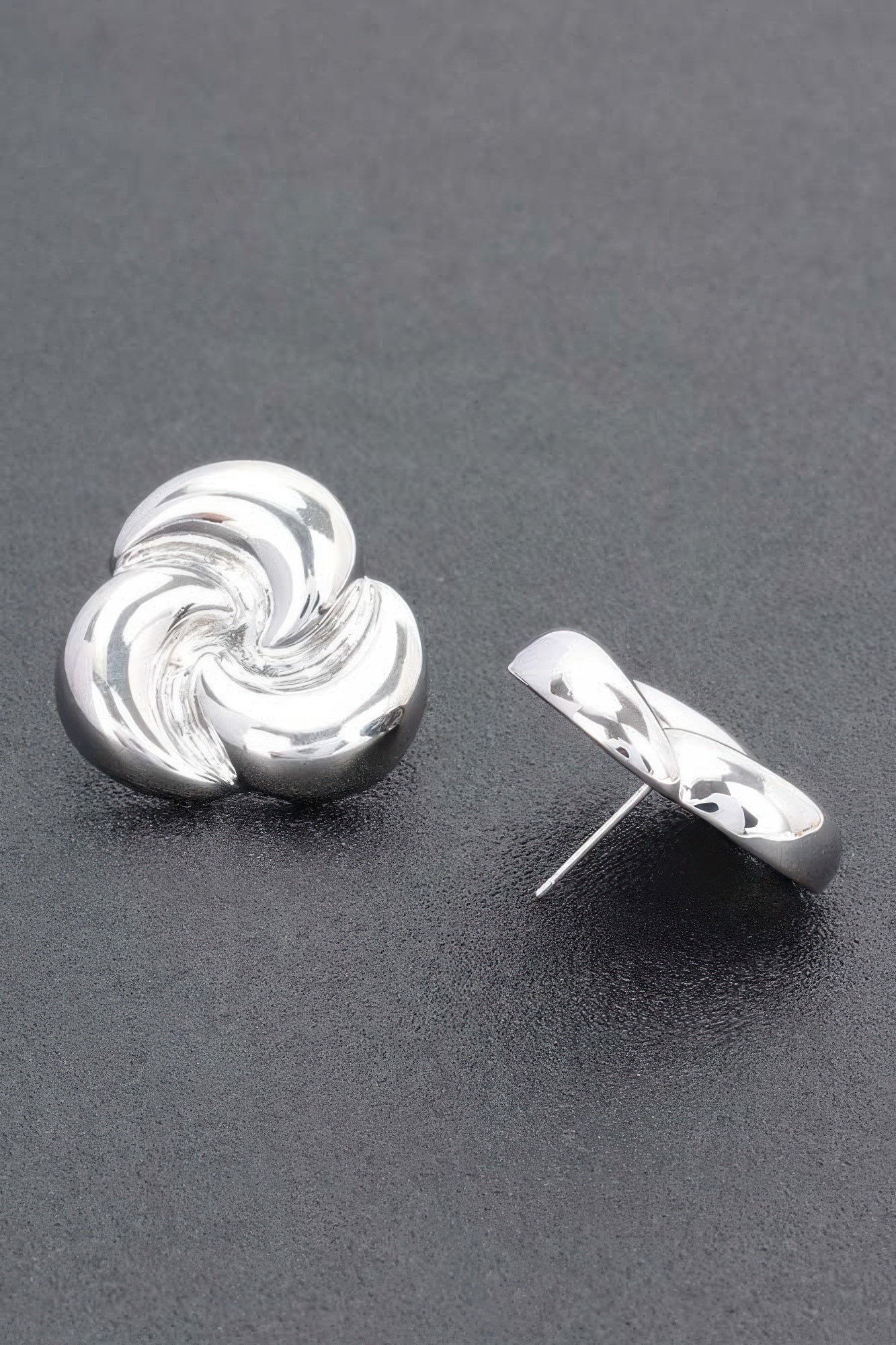 Metal Gold Dip Earring