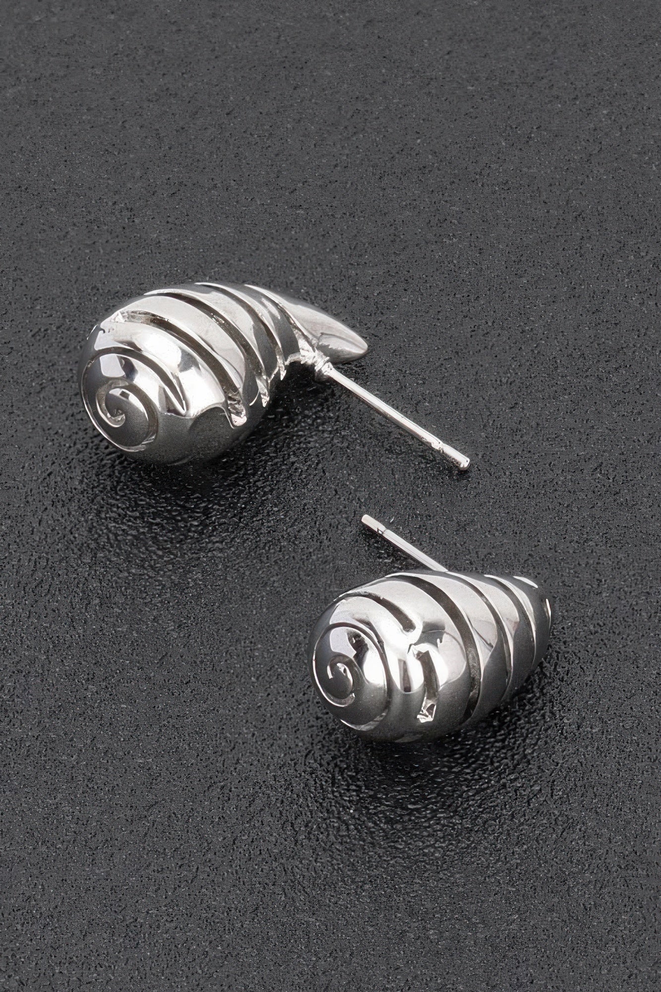 Metal Tear Drop Earring