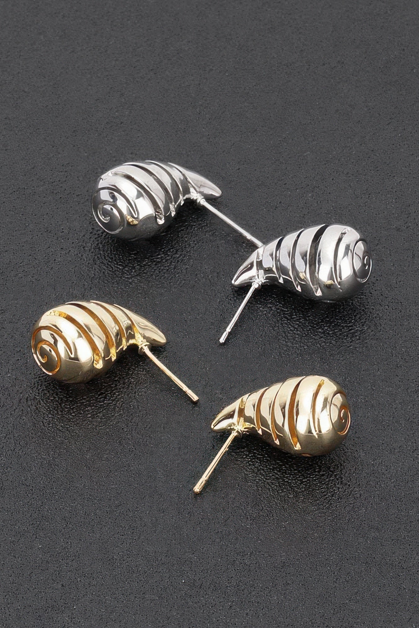 Metal Tear Drop Earring