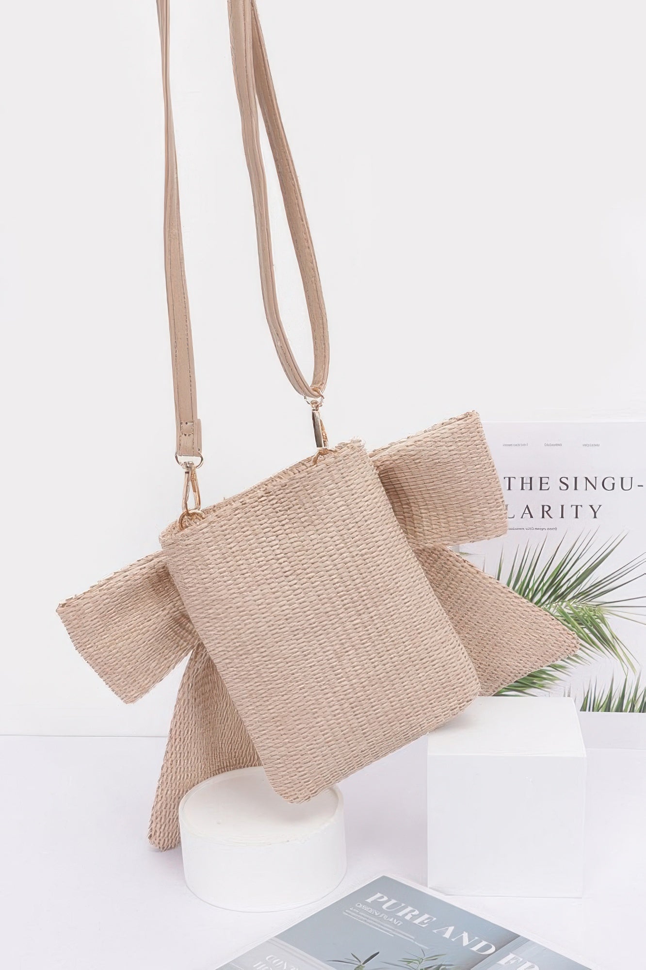 Bow Bliss Clutch