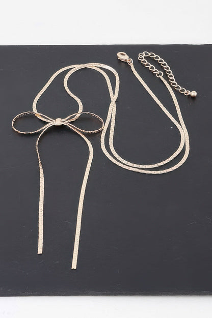 Bow Necklace