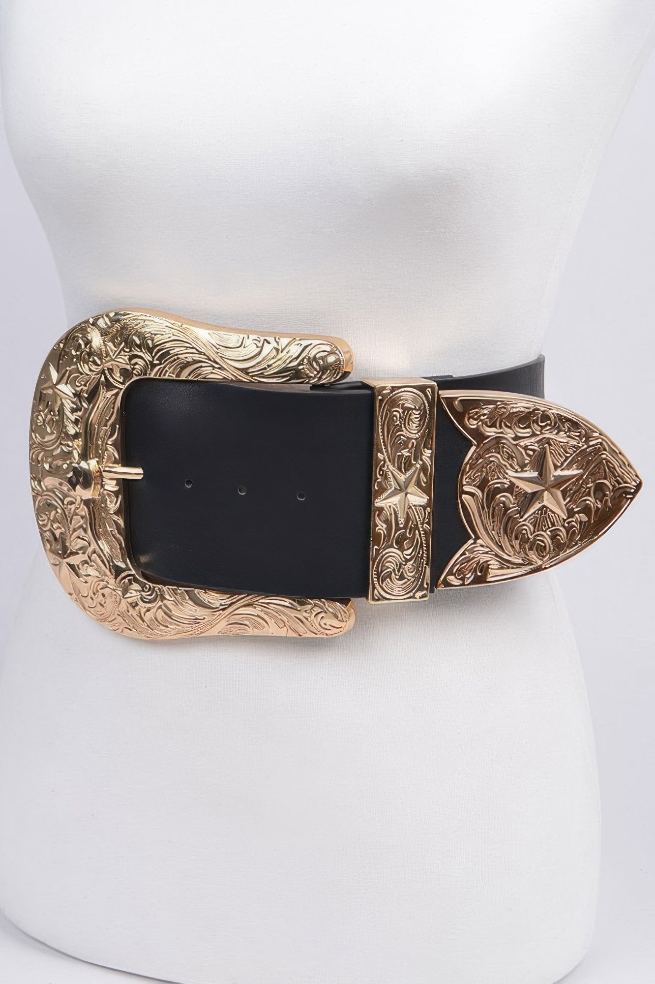 Bulky Buckle Belt