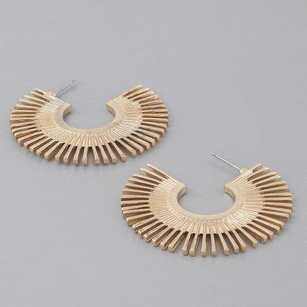 Rising Disk Hoop Earrings