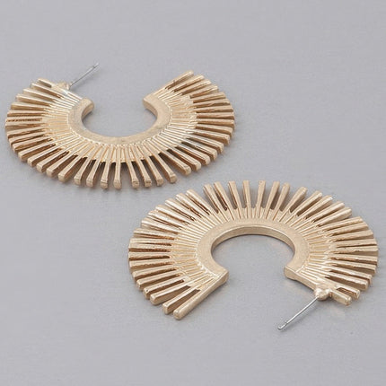 Rising Disk Hoop Earrings