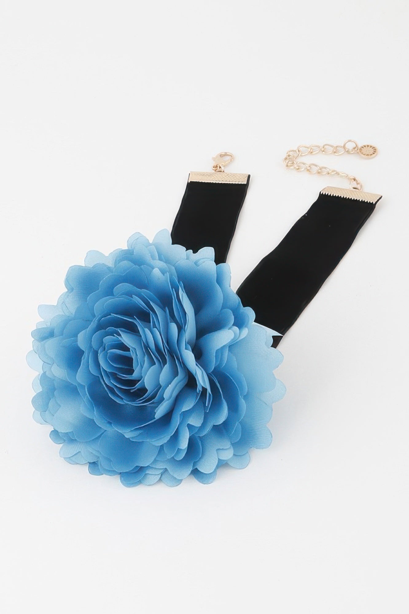 Layered Flower Petal Choker Necklace
