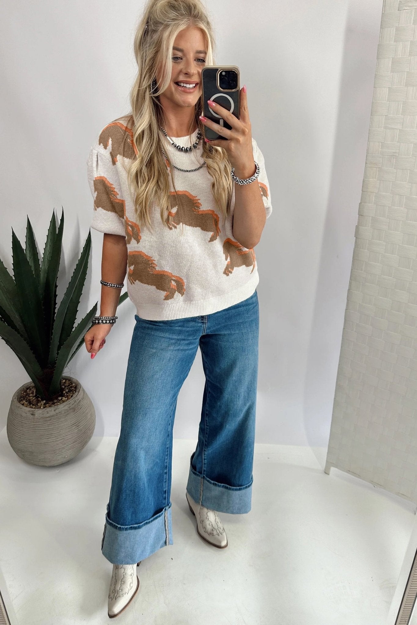 White Western Horse Printed Short Puff Sleeve Sweater - Loving It Shop
