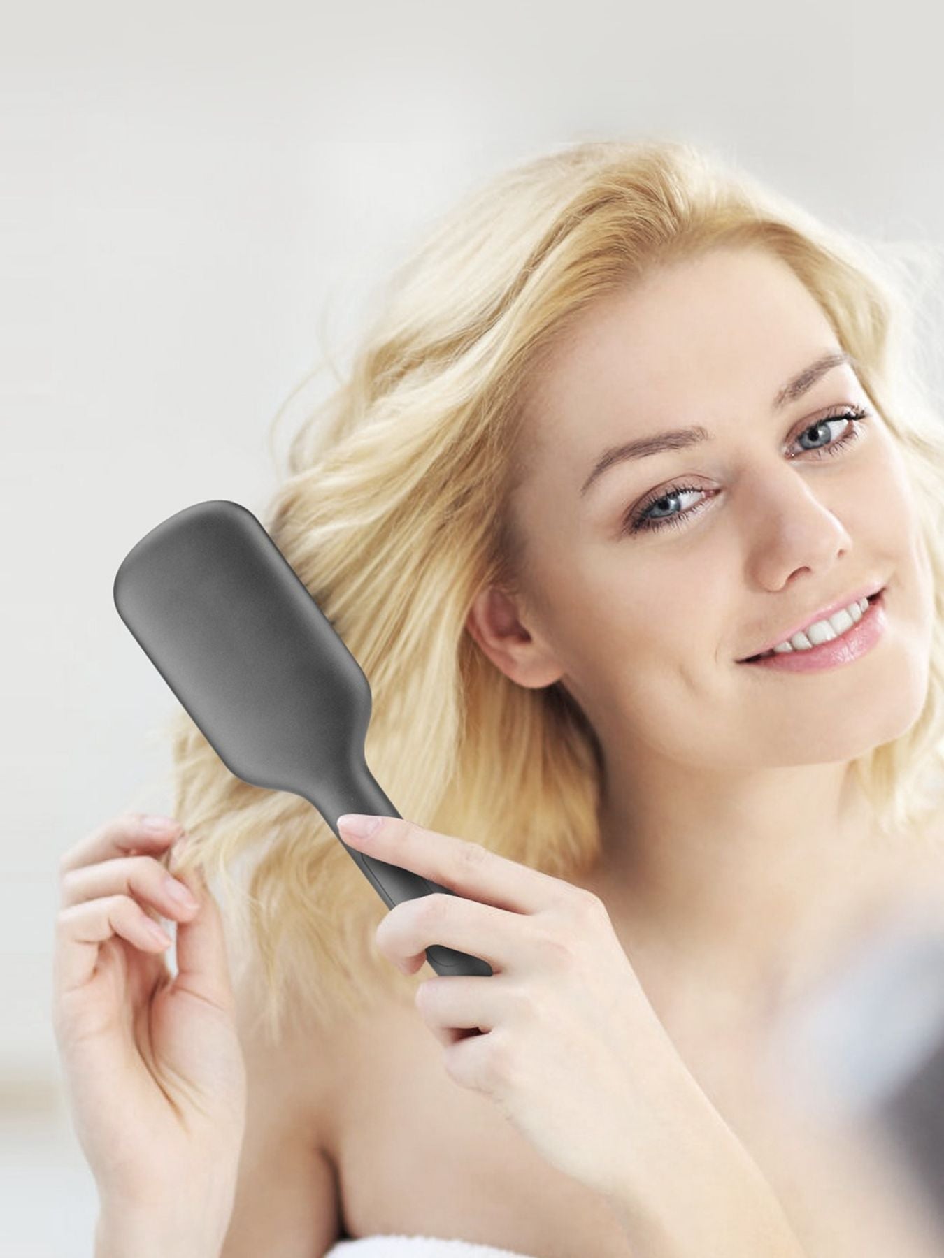 Fast Heating Anti - Scald Straightening Comb - Loving It Shop