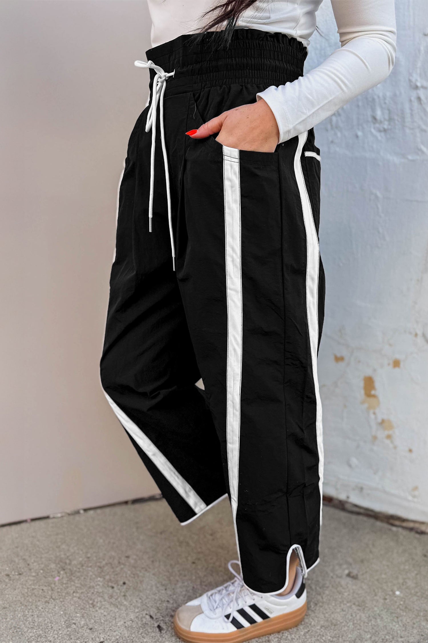 Black Contrast Striped Smocked Waist Drawstring Cropped Casual Pants - Loving It Shop