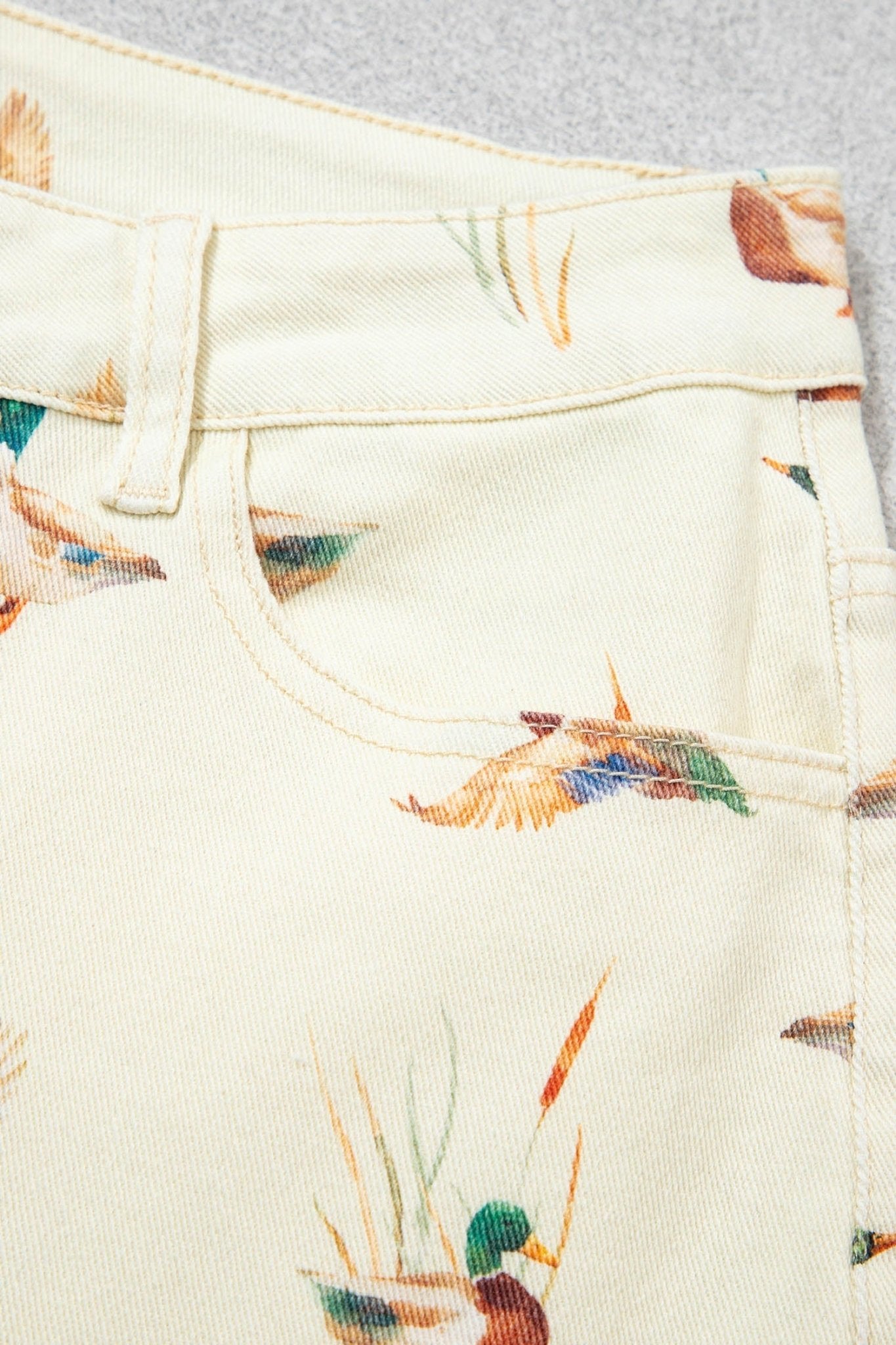Beige Stylish Mallard Printed Cuffed Hem Shift Jeans - Loving It Shop