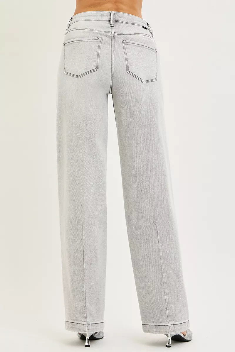 Slouchy Baggy Jeans with Contrast Stitching