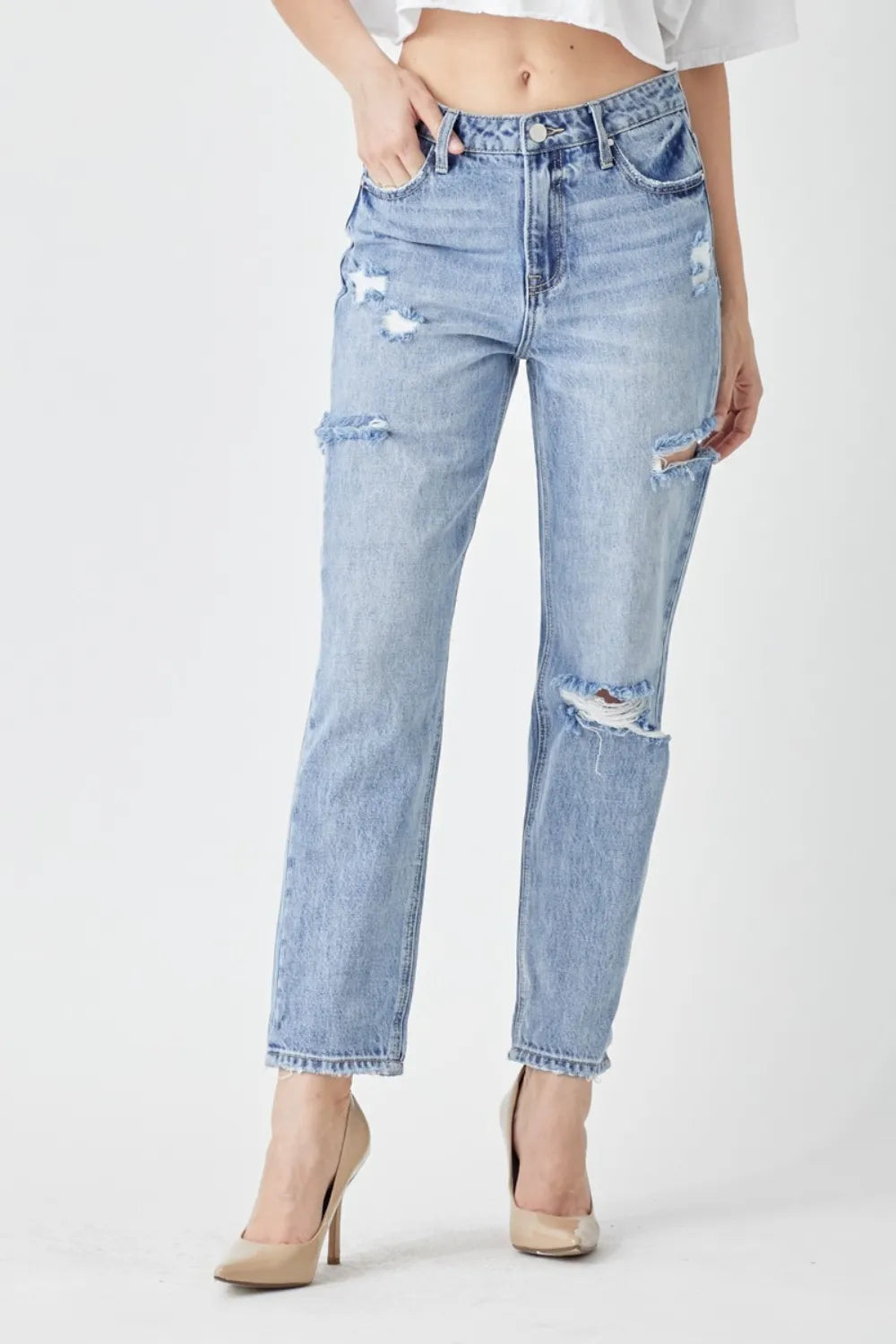 Distressed Slim Cropped Jeans
