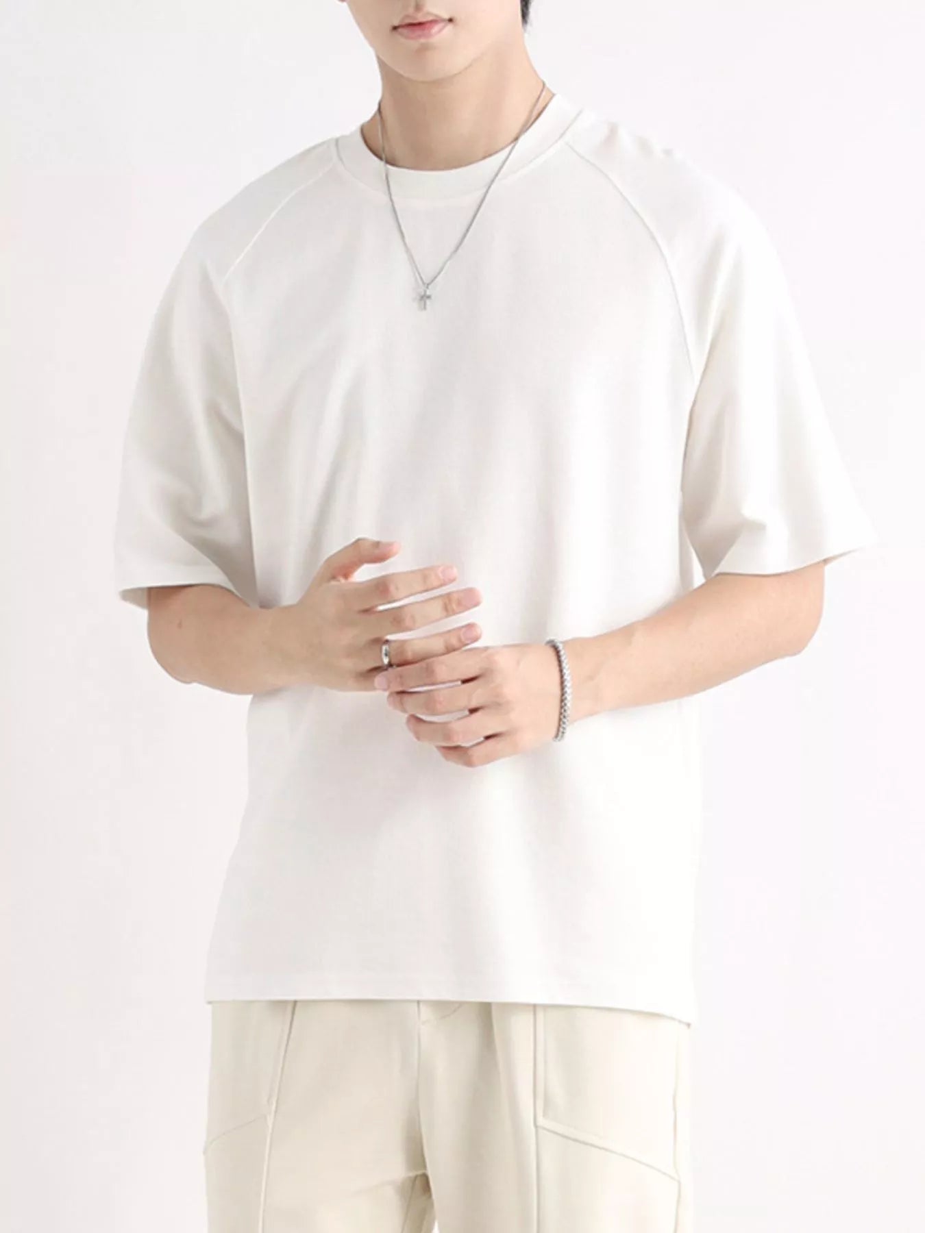 Men's Plus Size Relaxed Fit Solid Color T-Shirt - Loving It Shop
