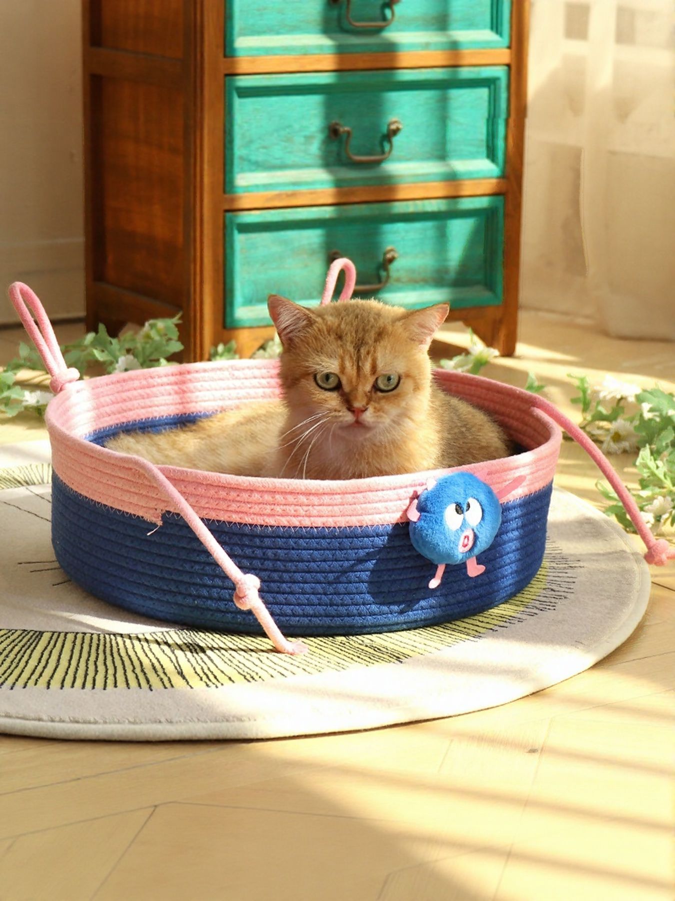 Two - Tone Woven Pet Nest - Loving It Shop