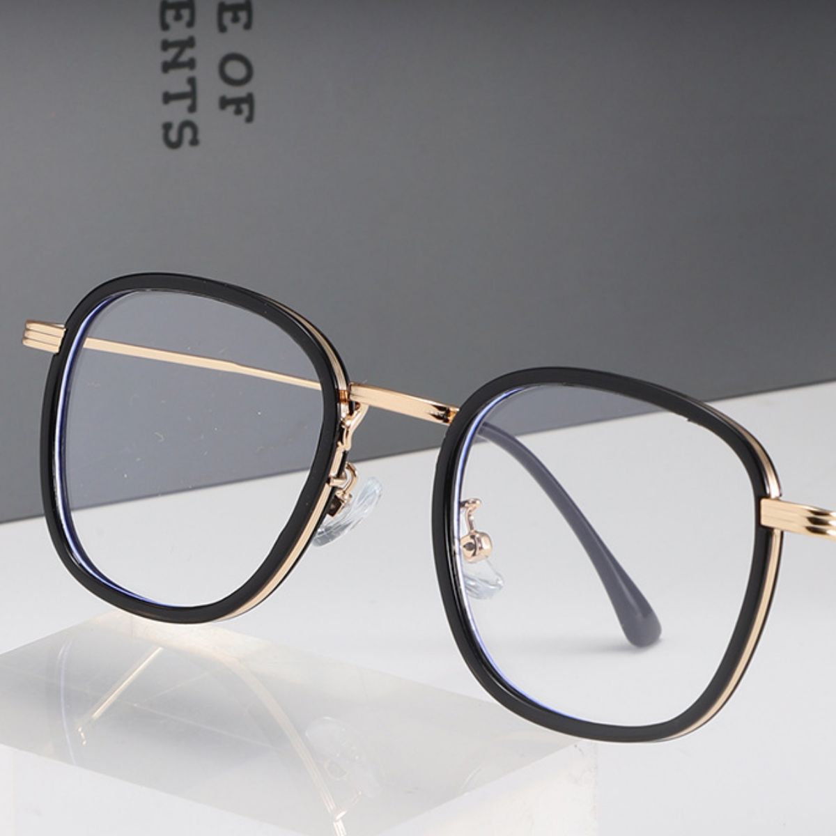 Lightweight Metal Temples Glasses - Loving It Shop