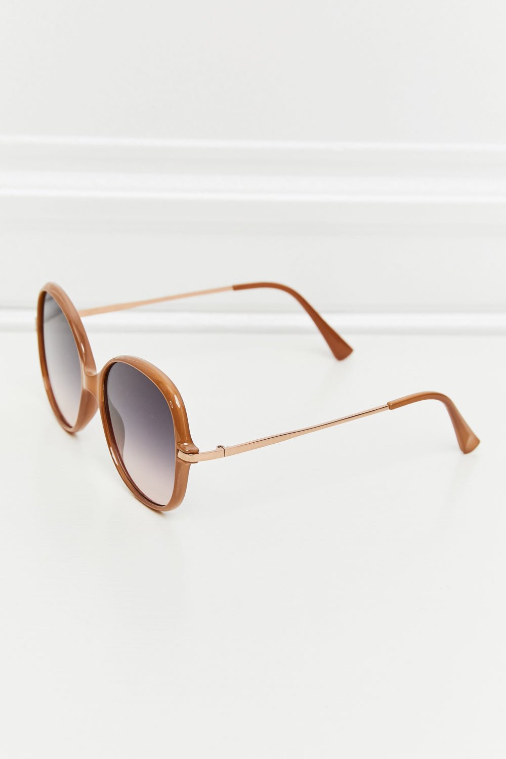 Metal - Plastic Hybrid Full Rim Sunglasses - Loving It Shop