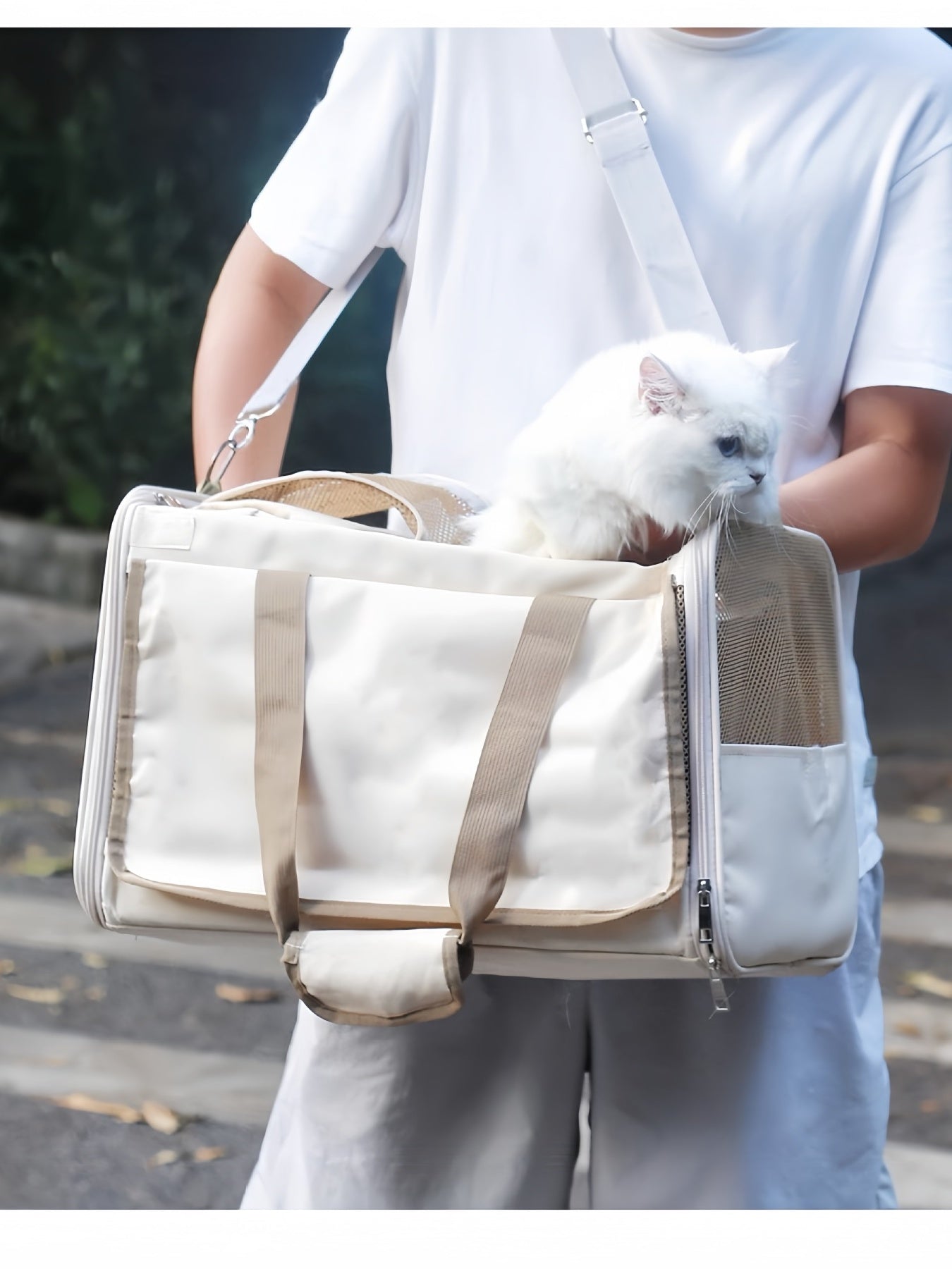 Comfortable Breathable Pet Carrier Bag - Loving It Shop