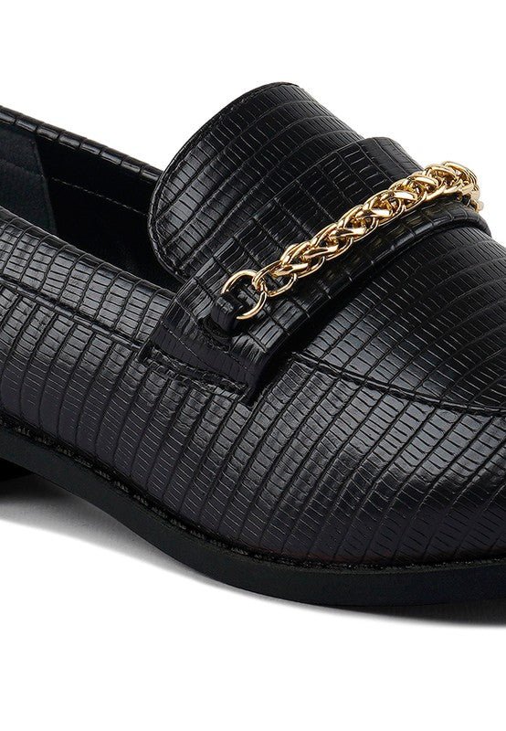 Vouse Low Block Loafers Adorned With Golden Chain - Loving It Shop