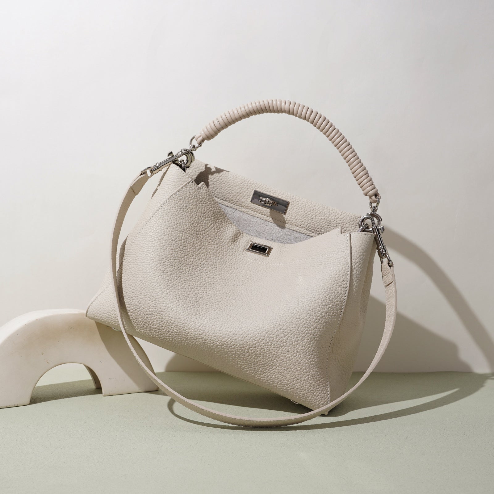 Motorcycle-style Fashion Large-capacity Crossbody Bag