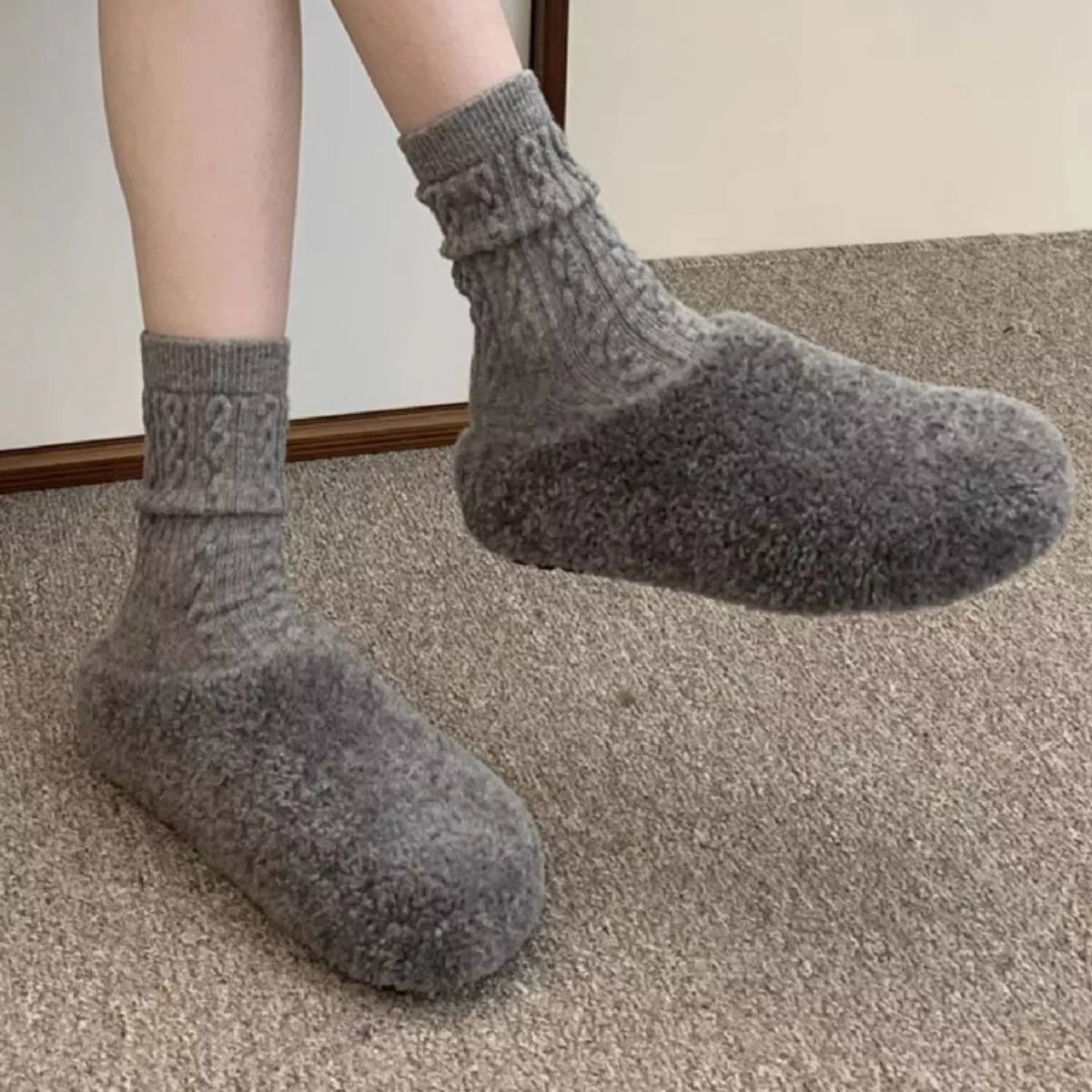 Round Toe Fuzzy Indoor Slippers - Loving It Shop