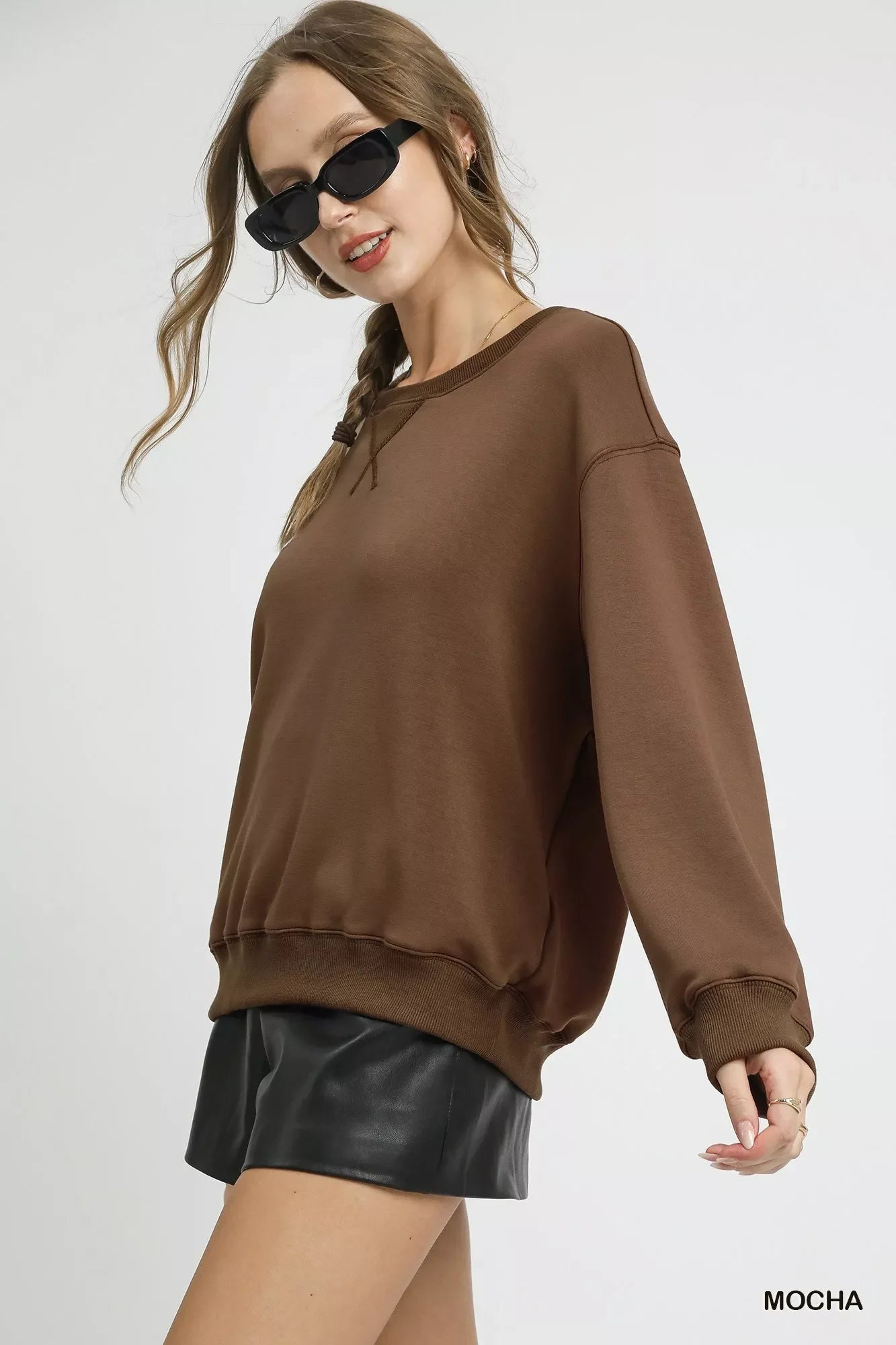 Round Neck Long Sleeve Fleece Sweatshirt