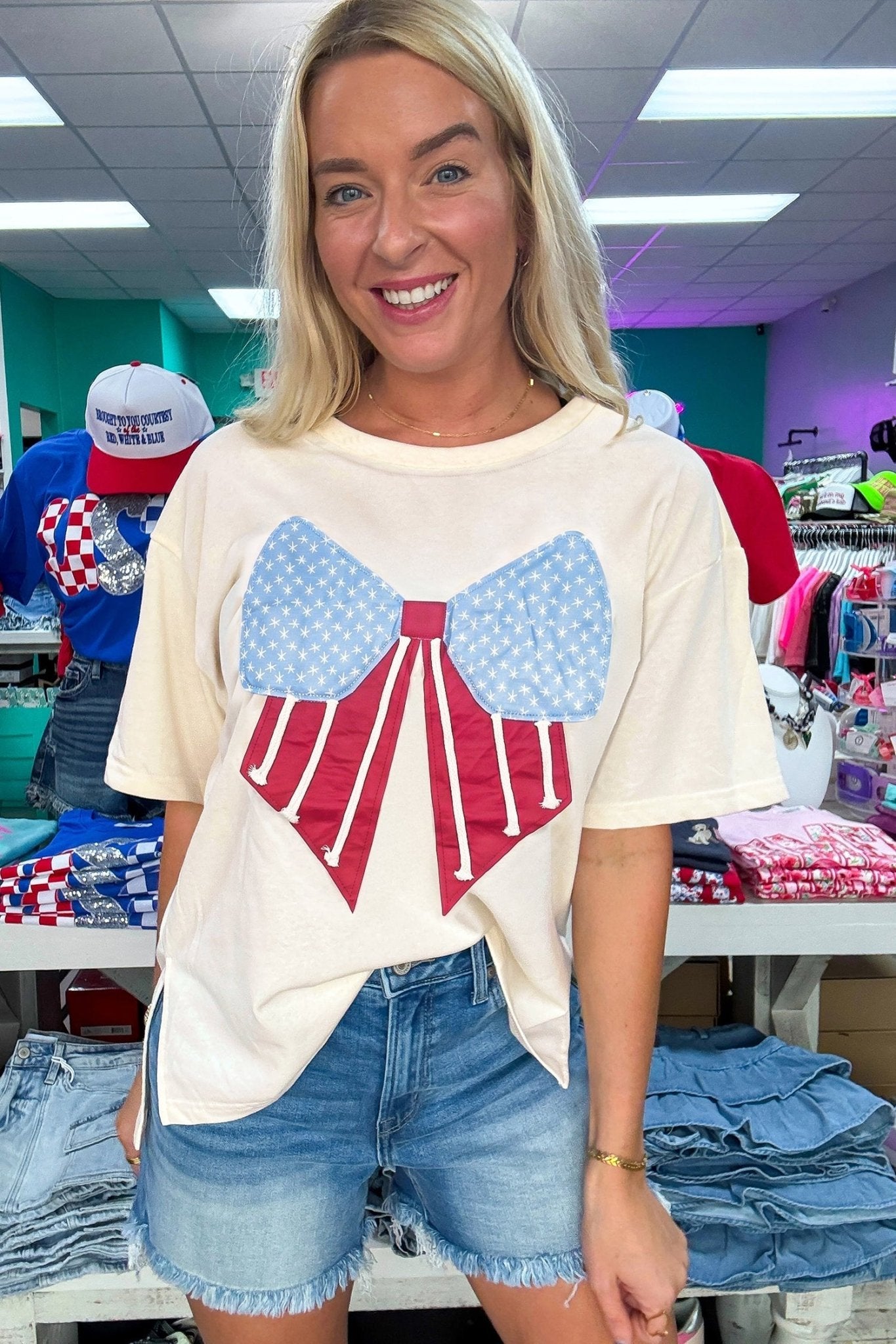 White Loose Knit Vintage Flag Bow Patched T Shirt - Loving It Shop
