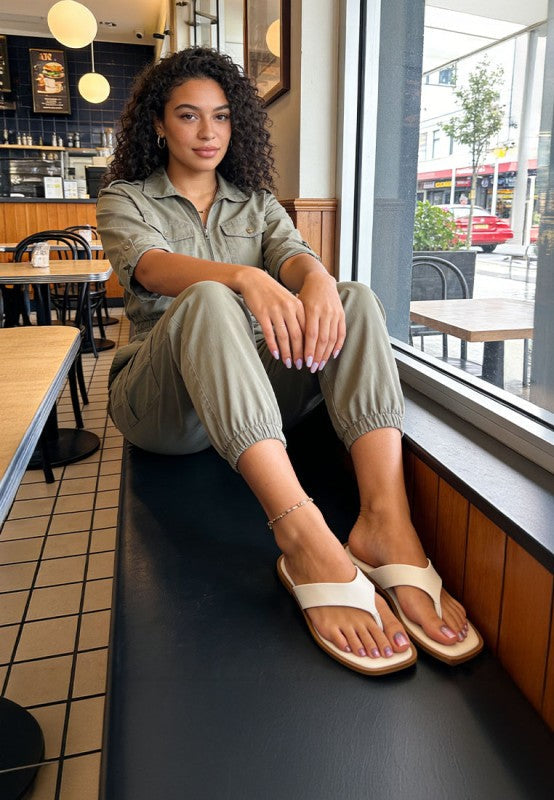 Perrys Toe-Post Thong Flats